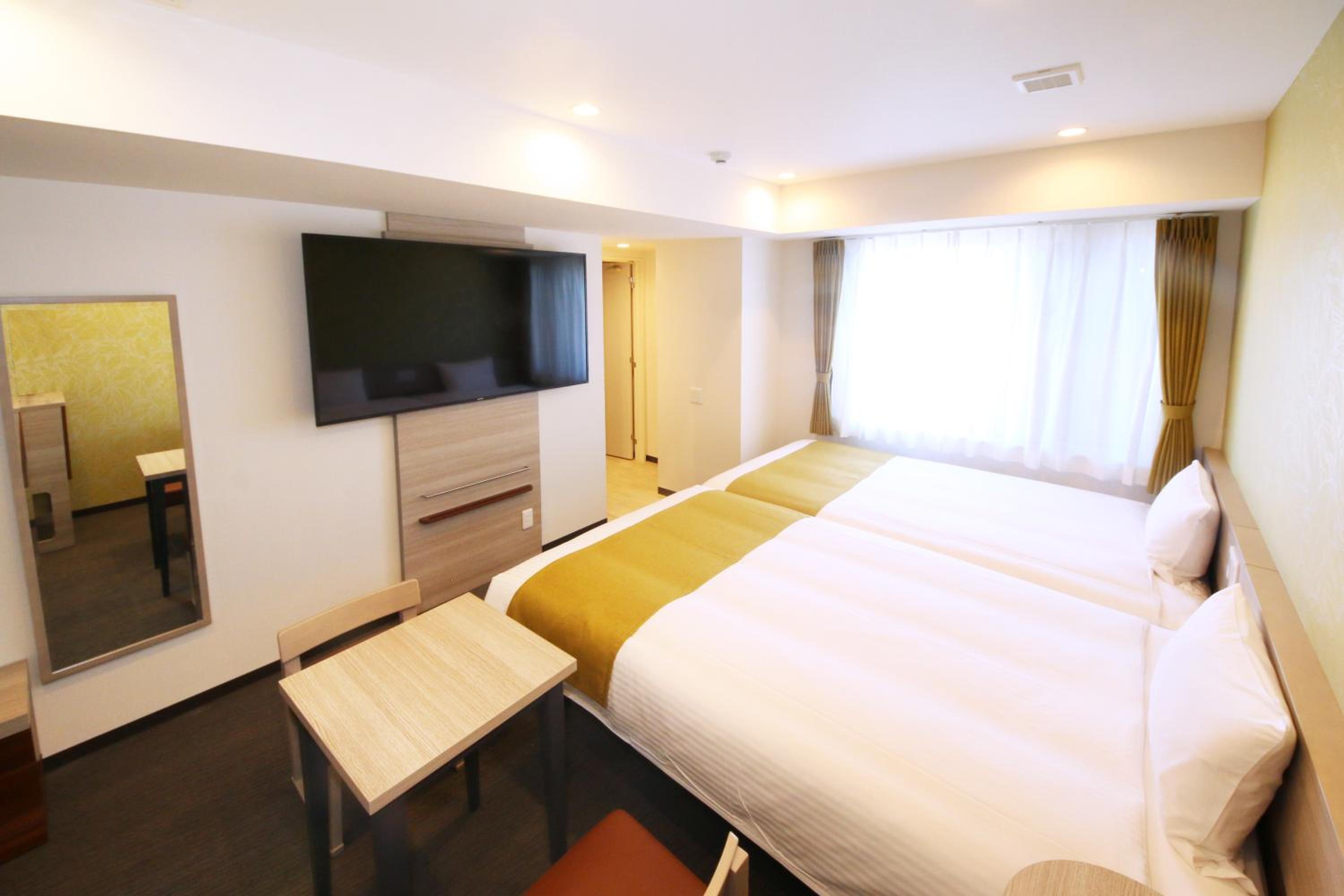 Twin Room - Photo 4