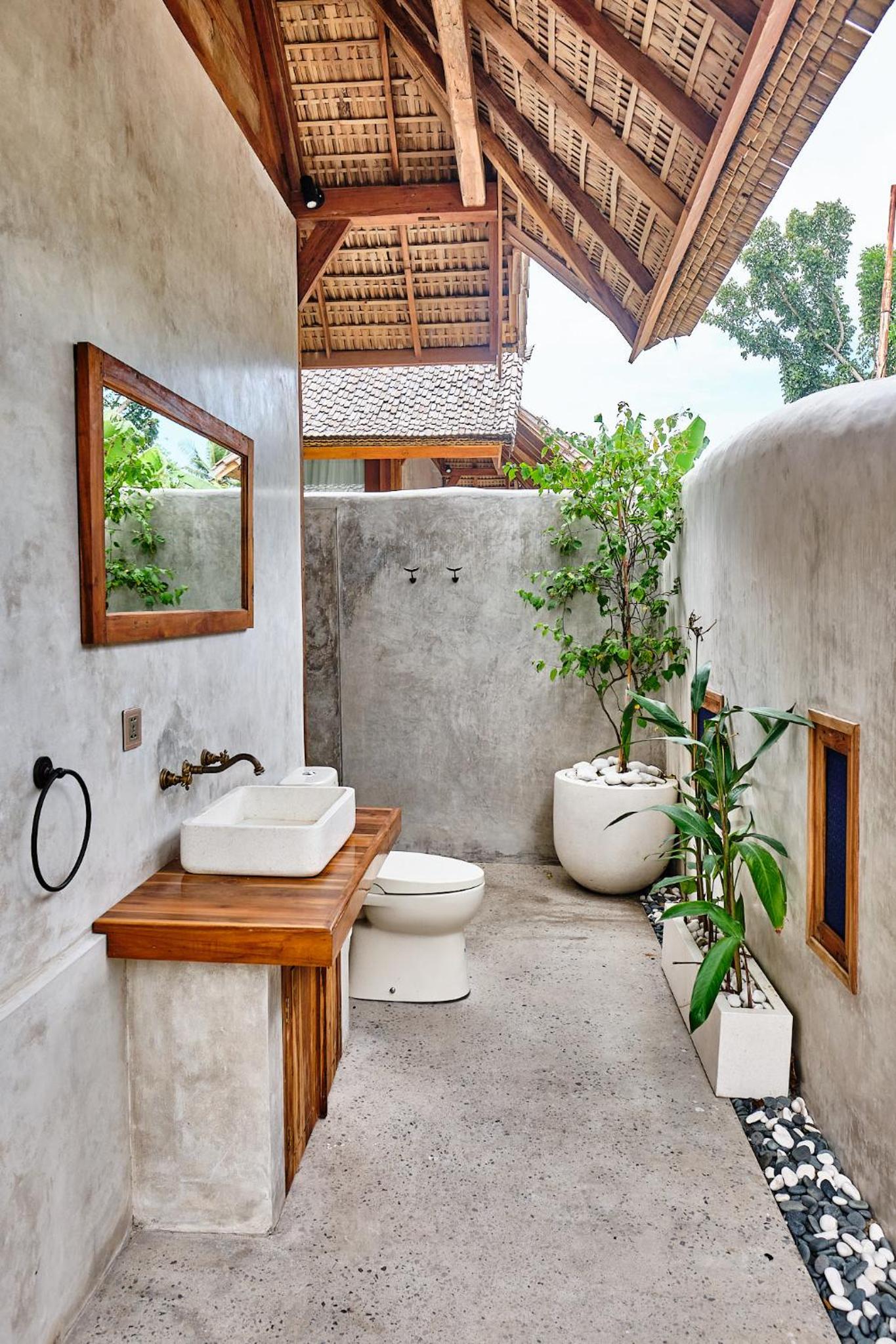 Villa with Private Pool - Photo 11