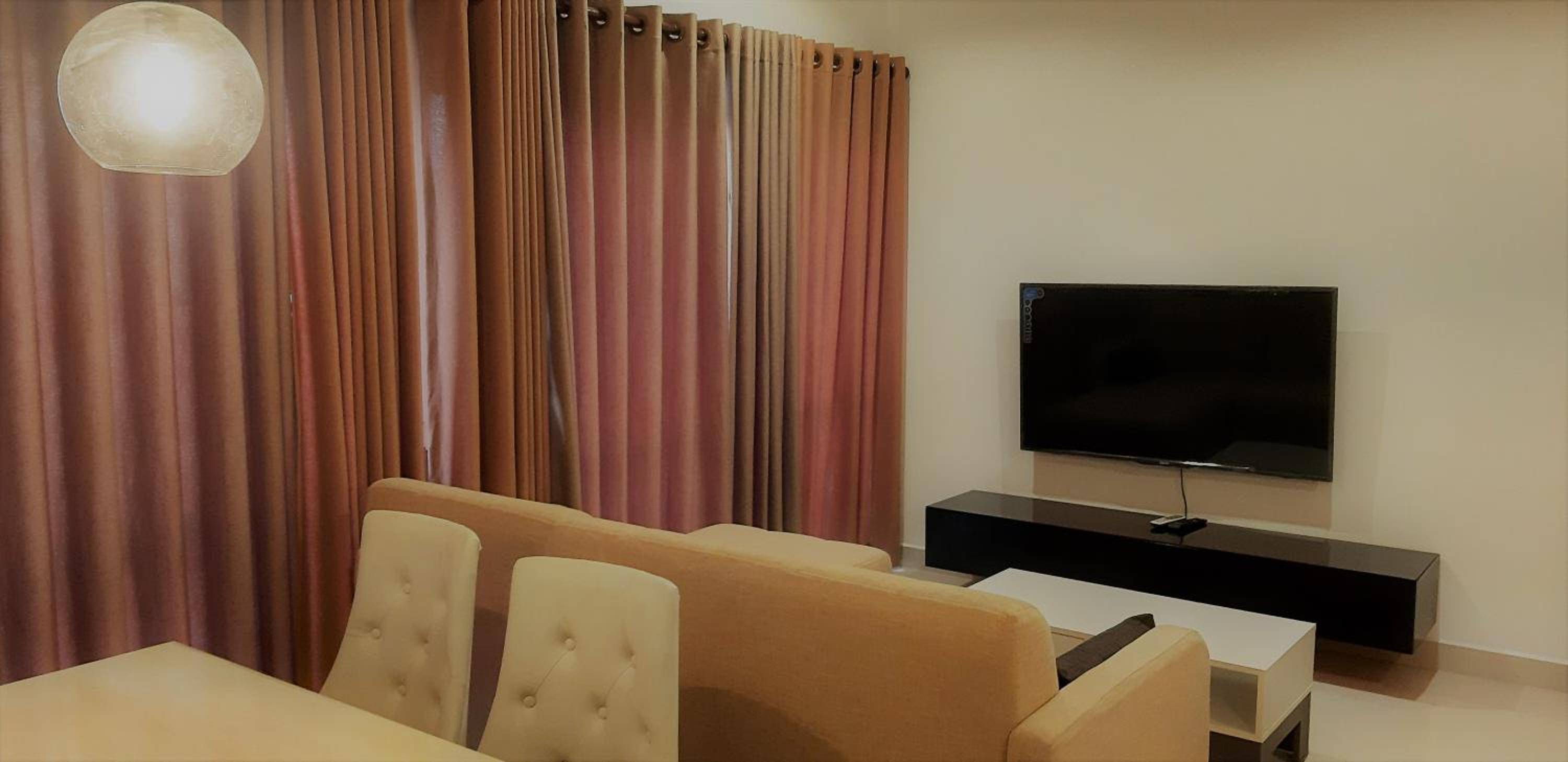 Three-Bedroom Apartment photo 1
