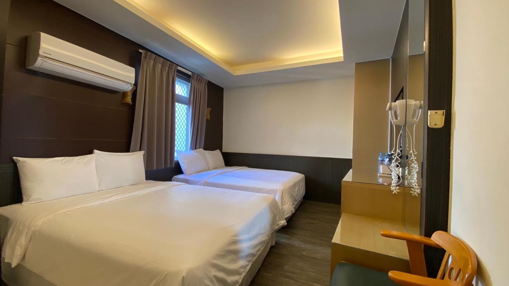Standard Quadruple Room photo 2