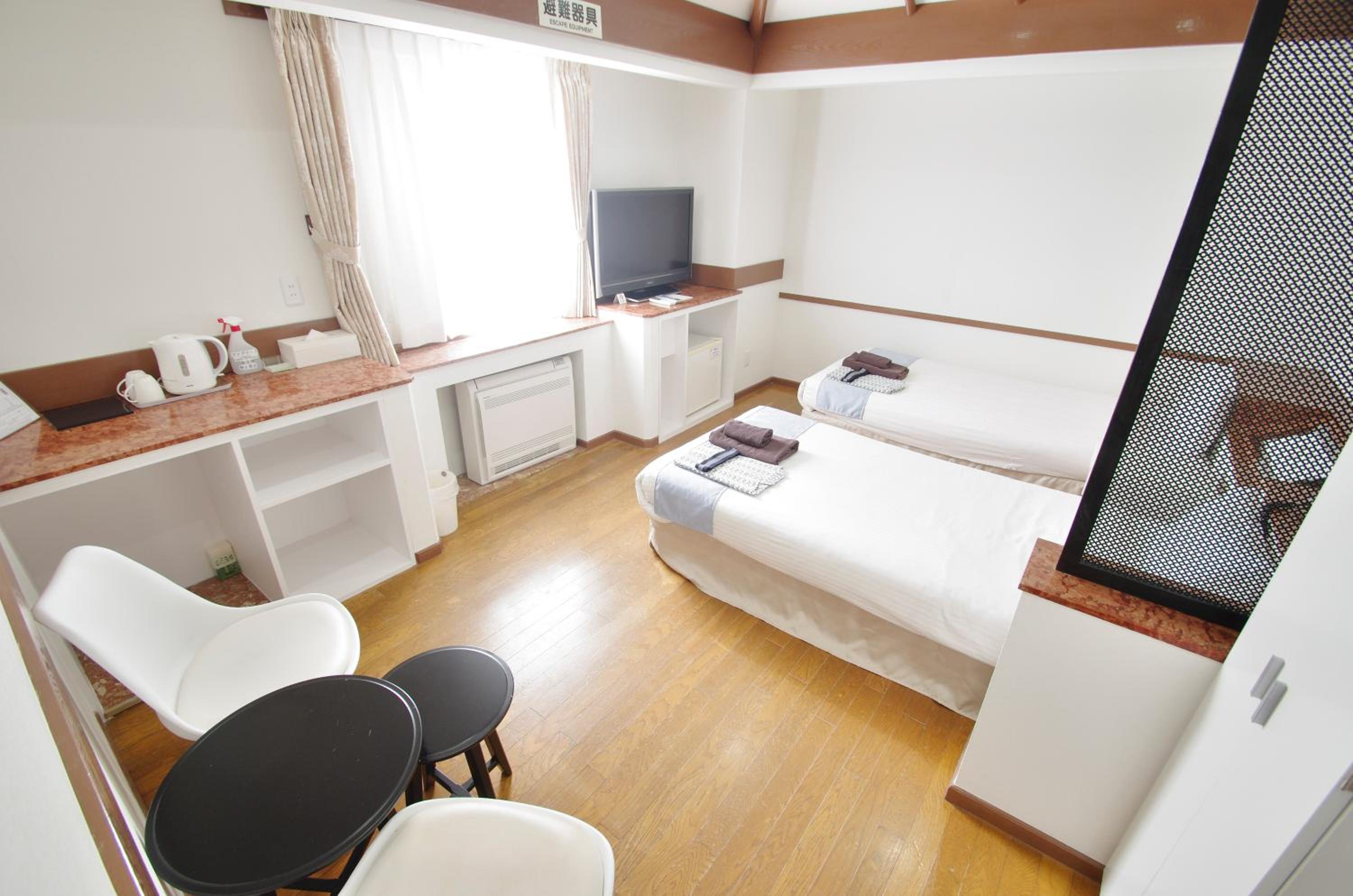 Deluxe Twin Room photo 1
