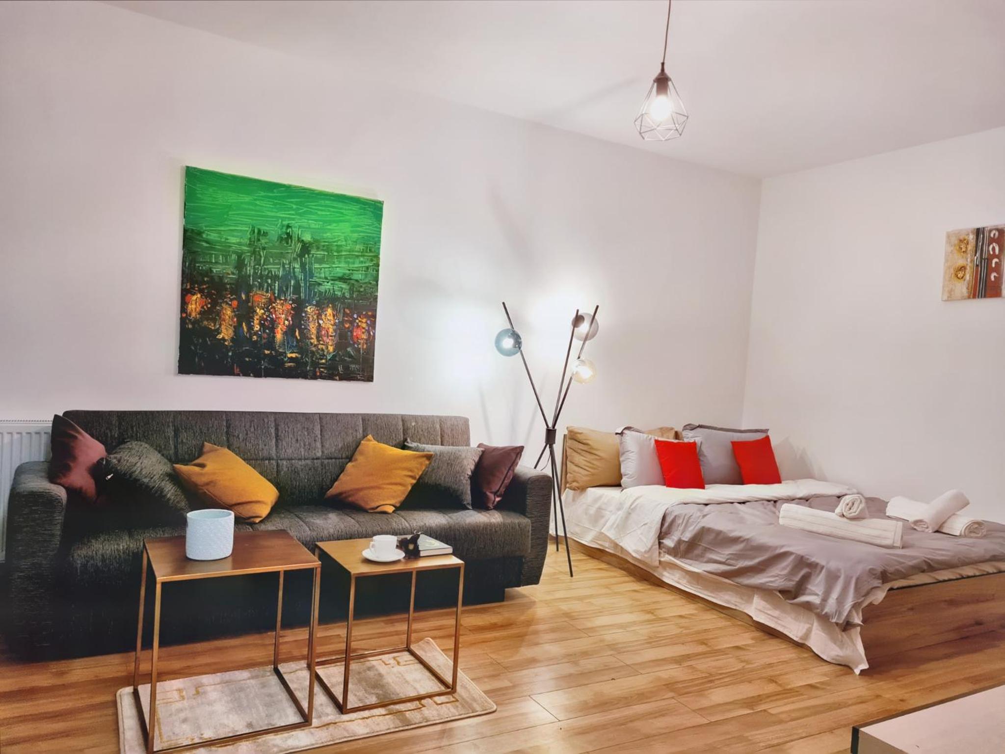 One-Bedroom Apartment