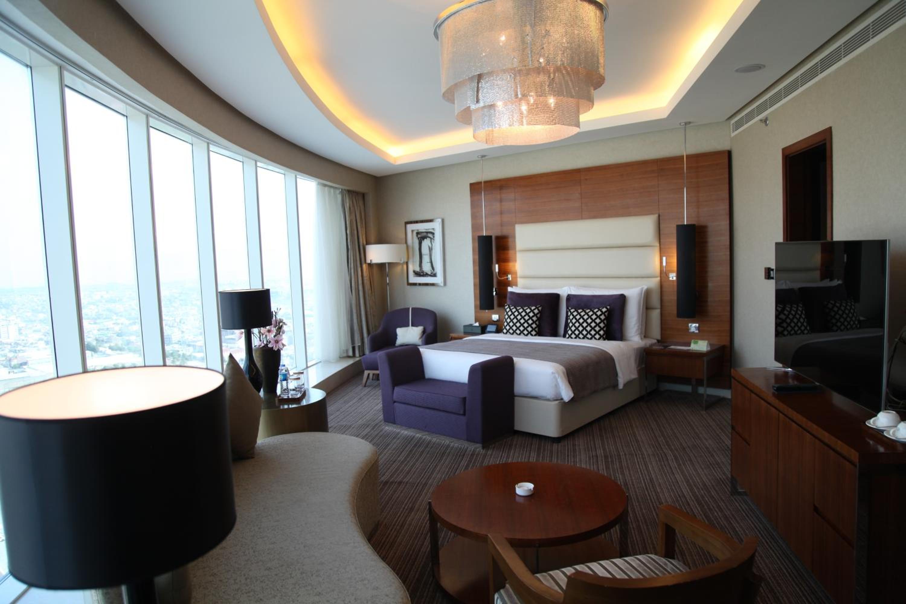 Panoramic Suite - Photo 5