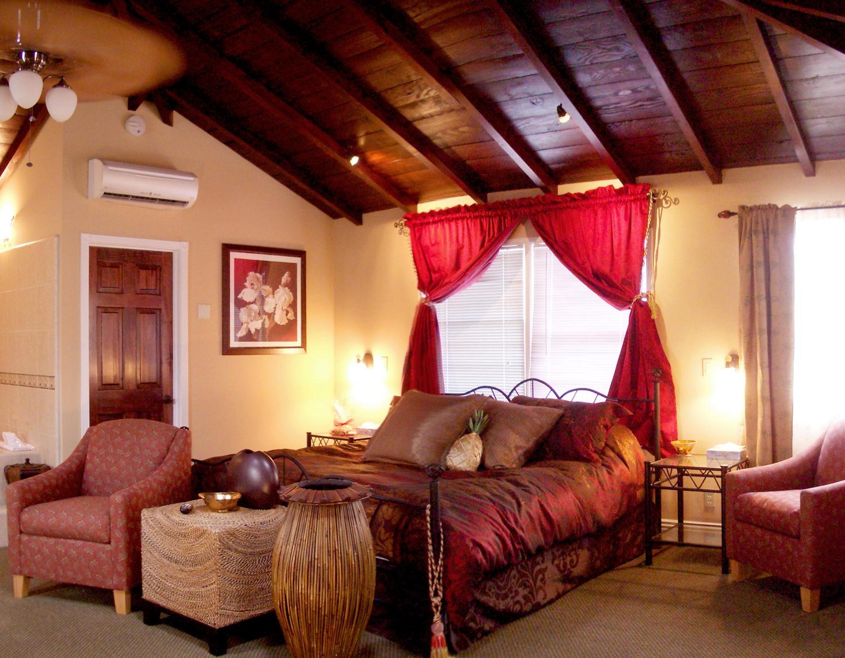 Santa Rosa Casita - Photo 2
