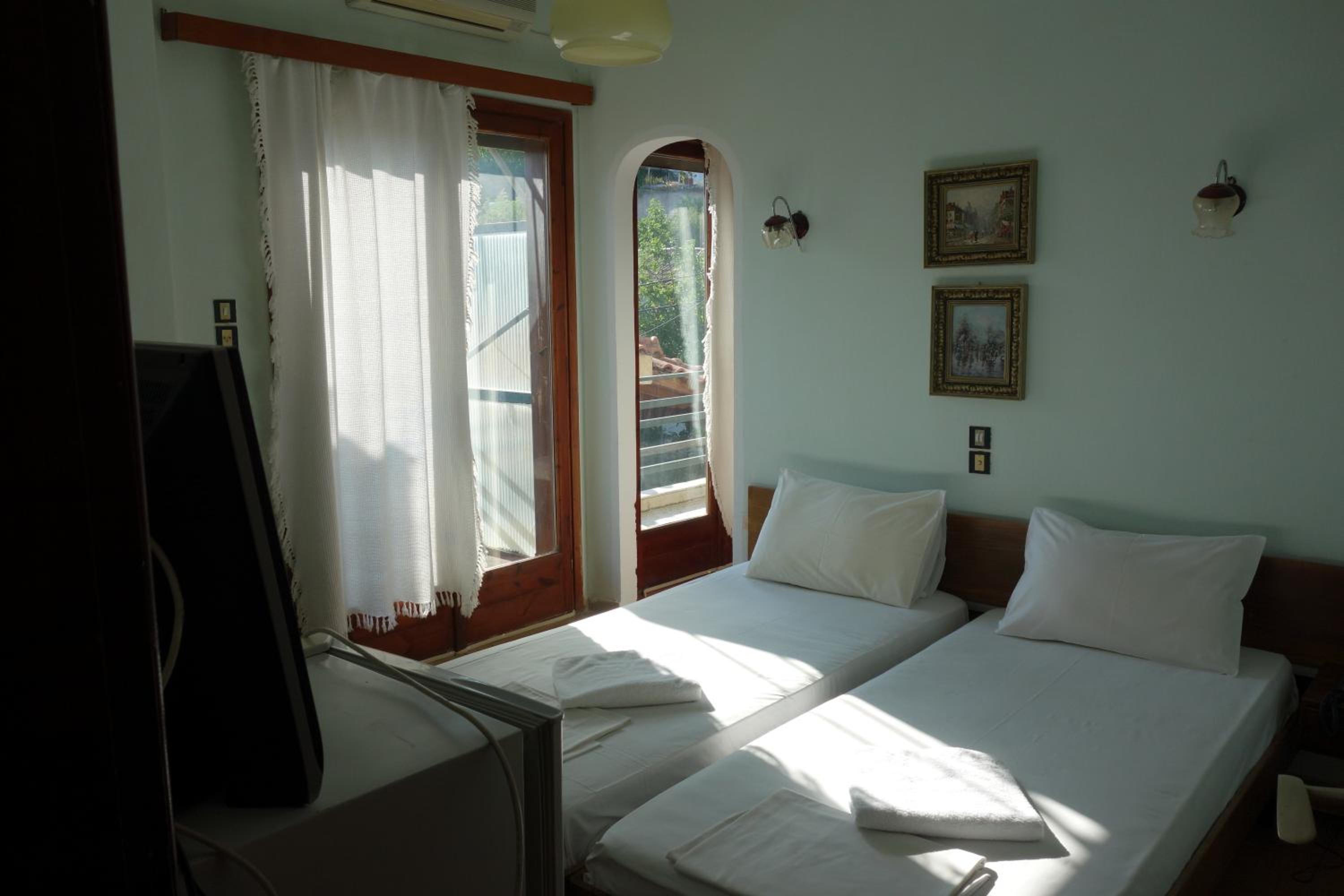 Triple Room with Mountain View photo 1