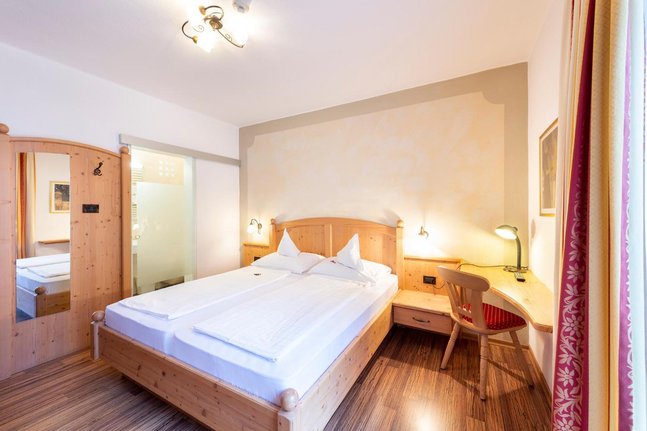 Economy Double Room