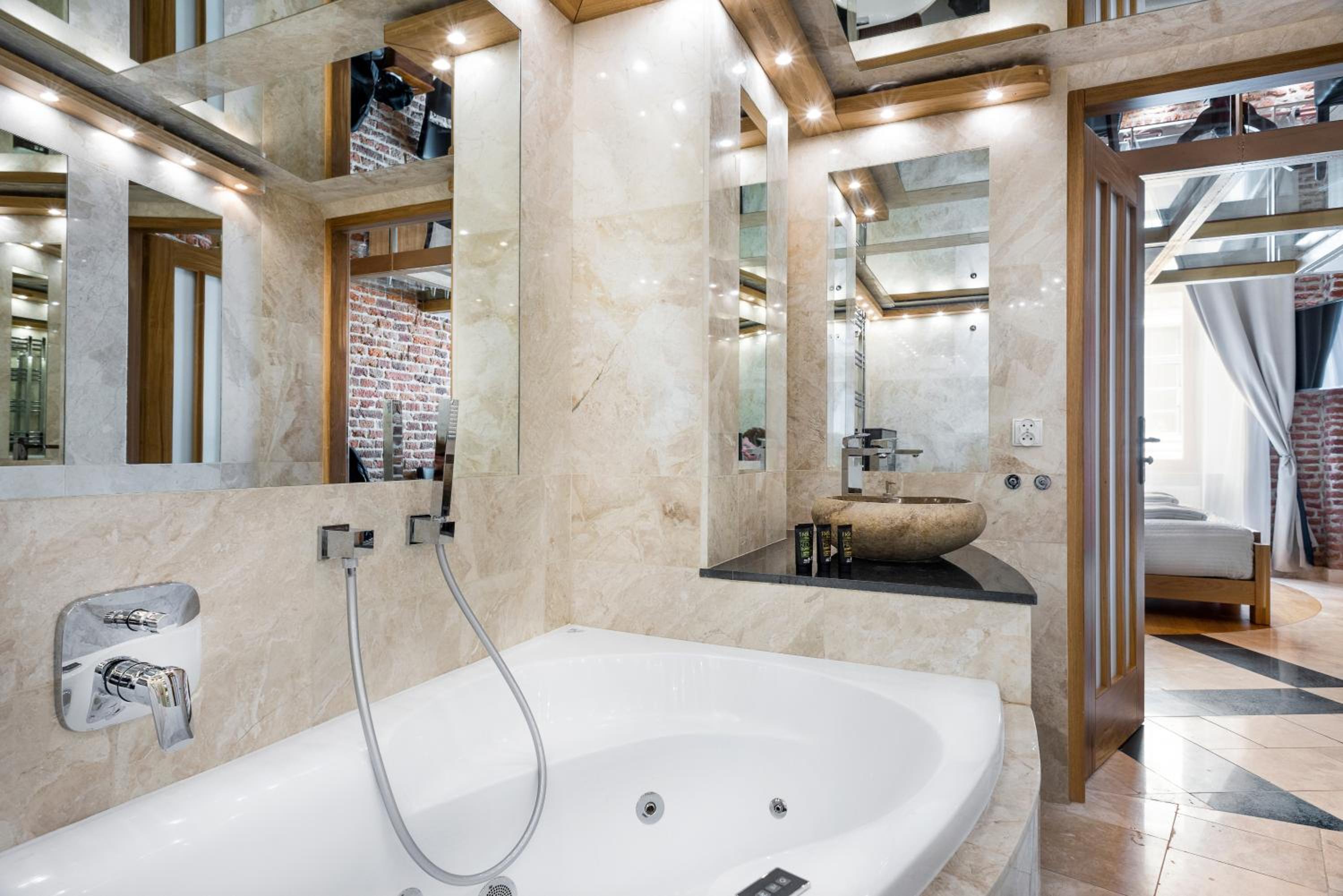Junior Suite - Photo 6