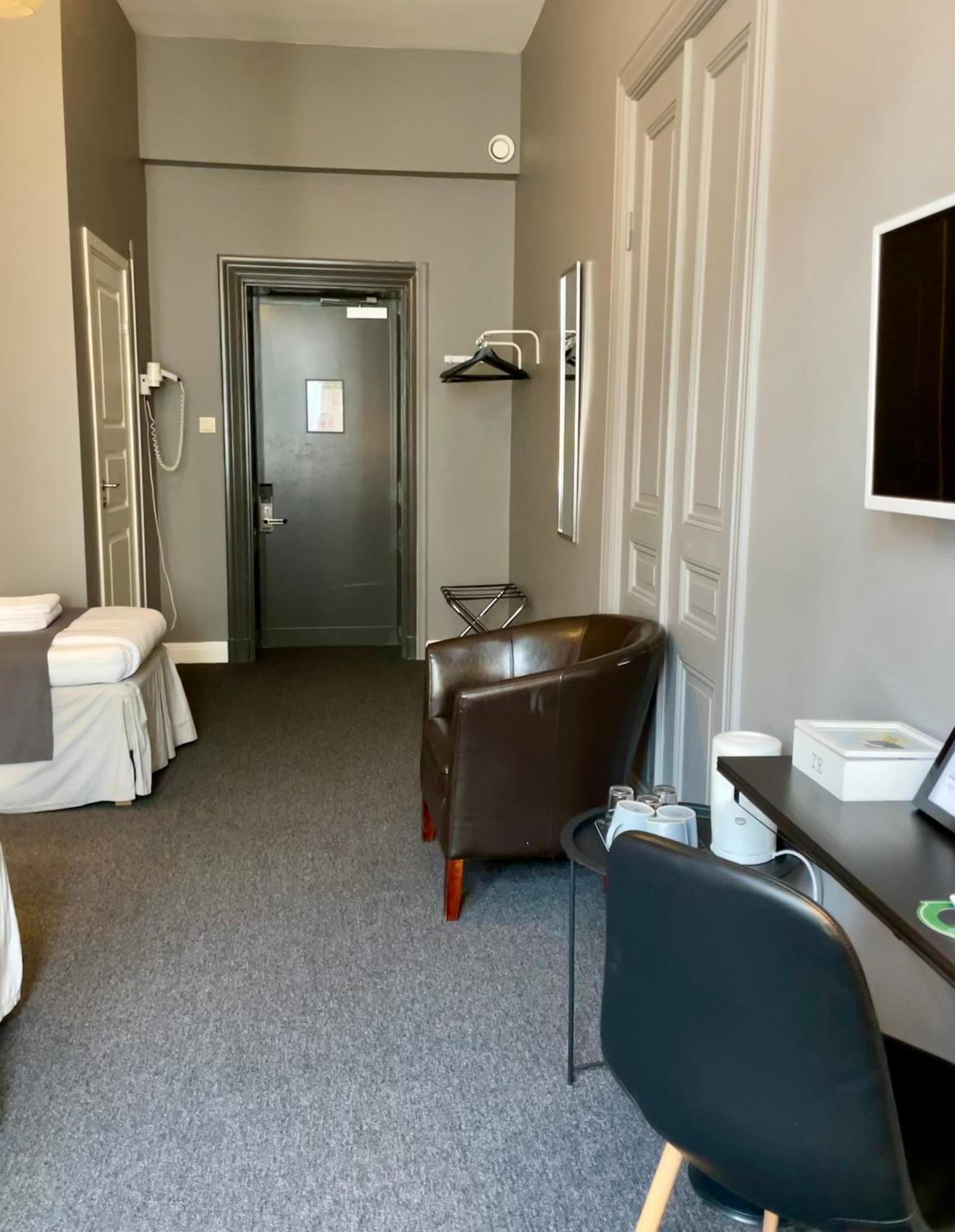 Triple Room - Photo 2