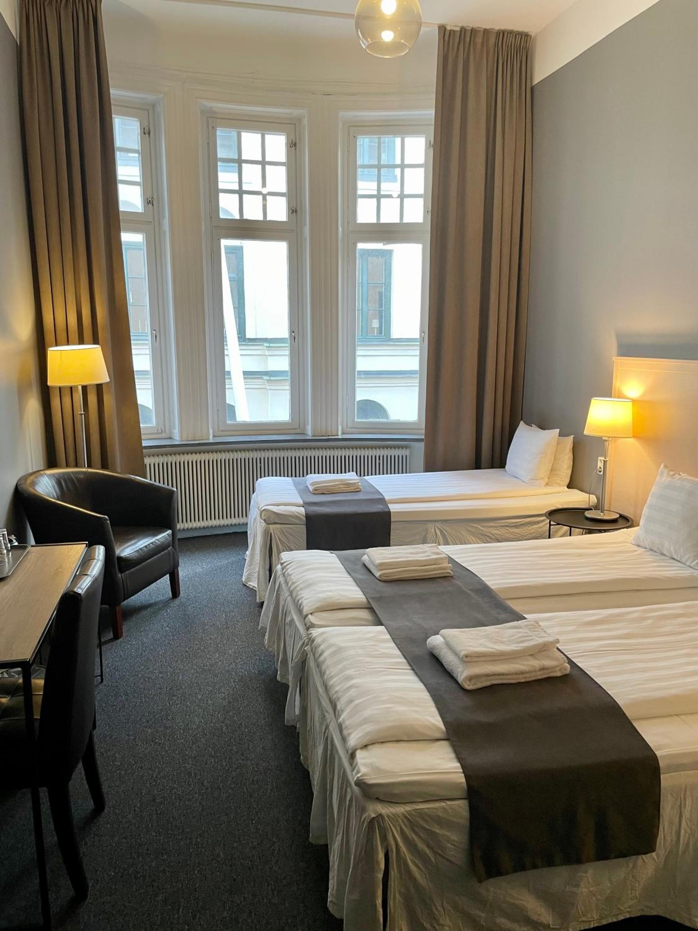 Triple Room - Photo 9
