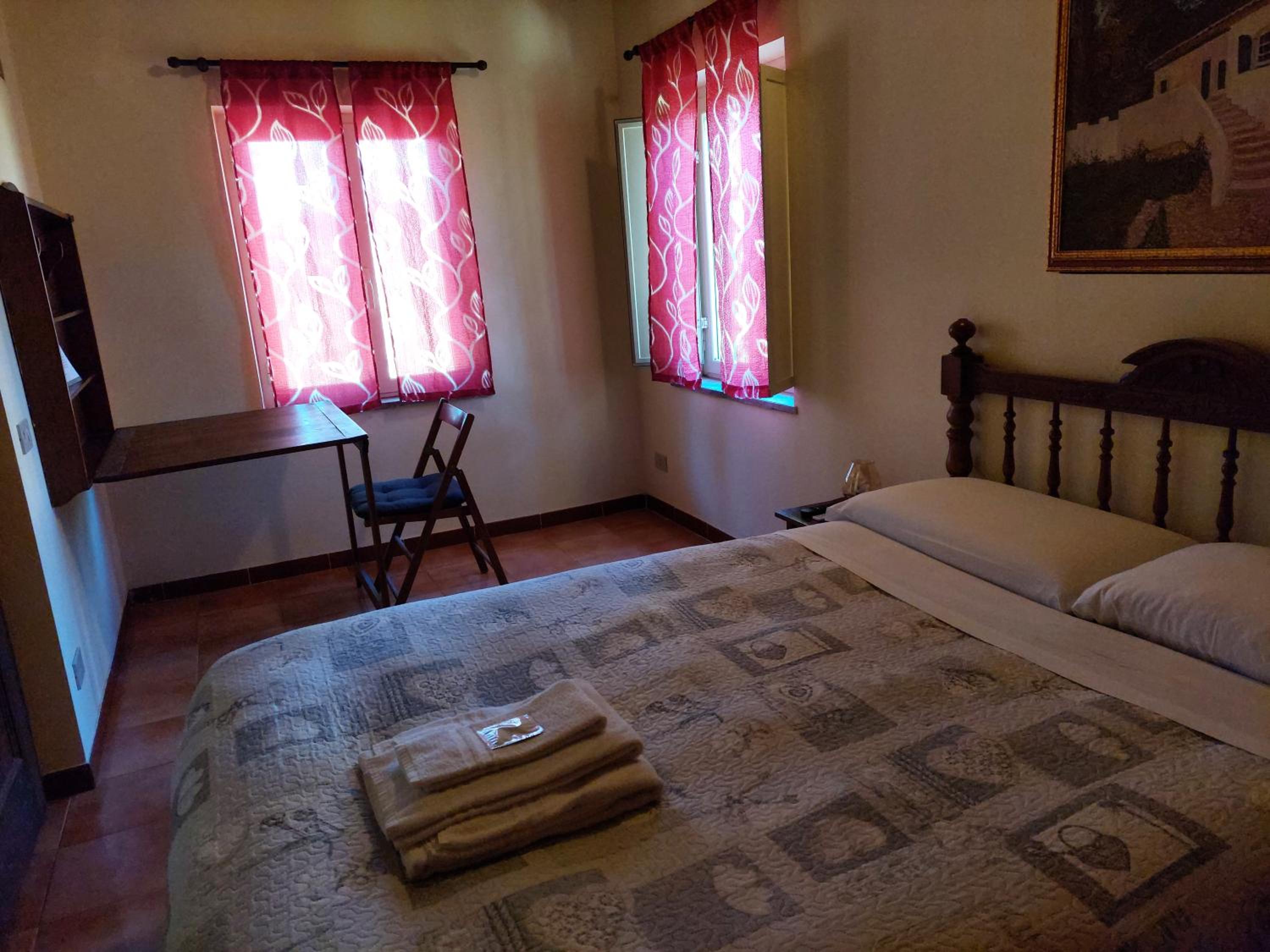 Deluxe Double Room photo 2