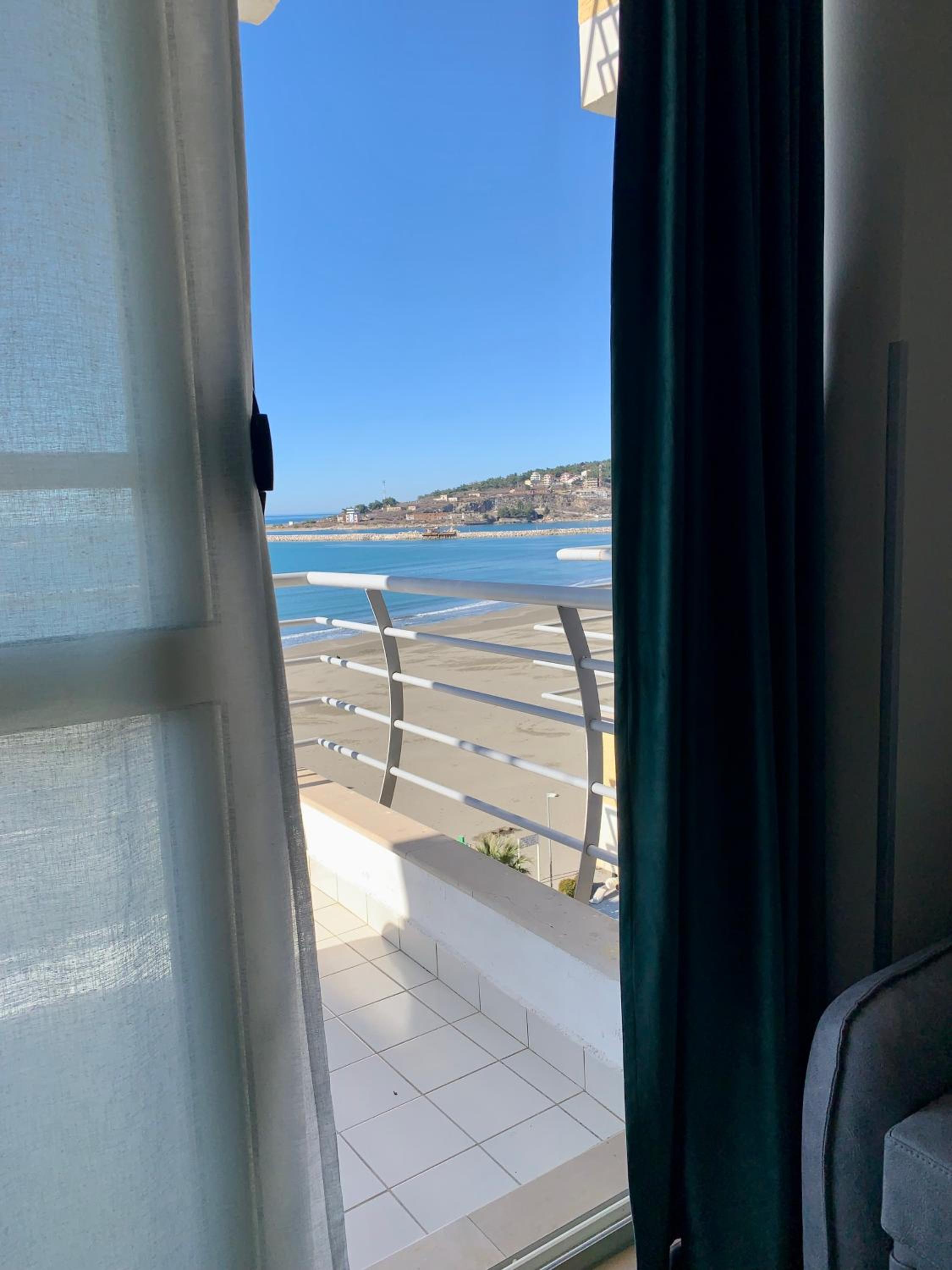 Apartment with View and Balcony photo 2