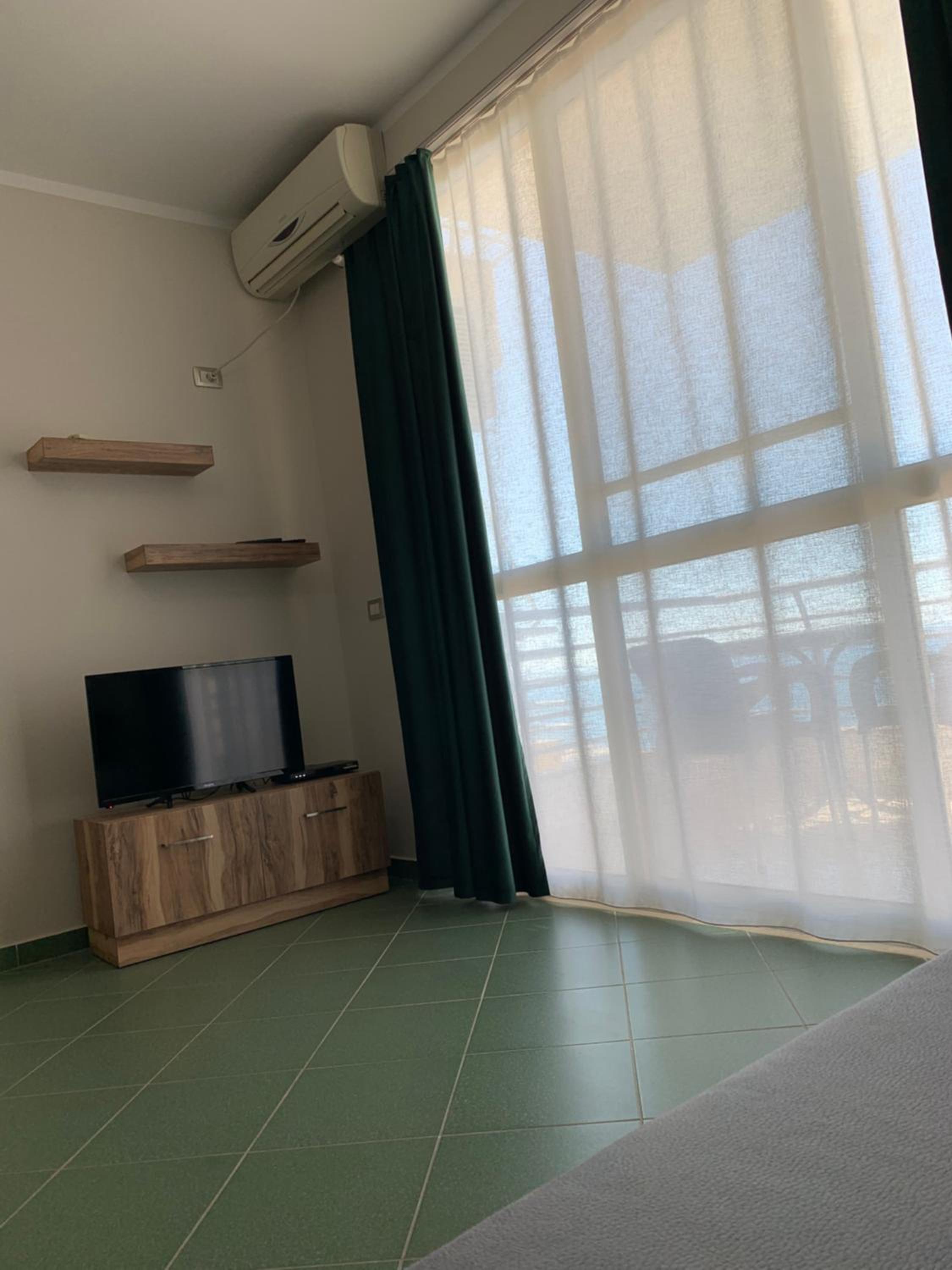 Apartment with View and Balcony photo 1