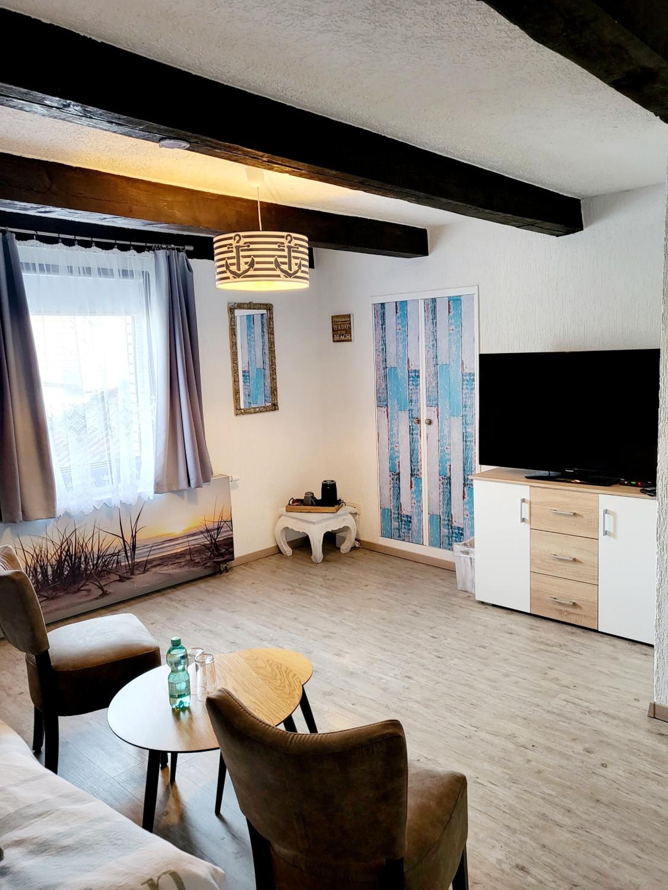 Double Room with Private Bathroom photo 2