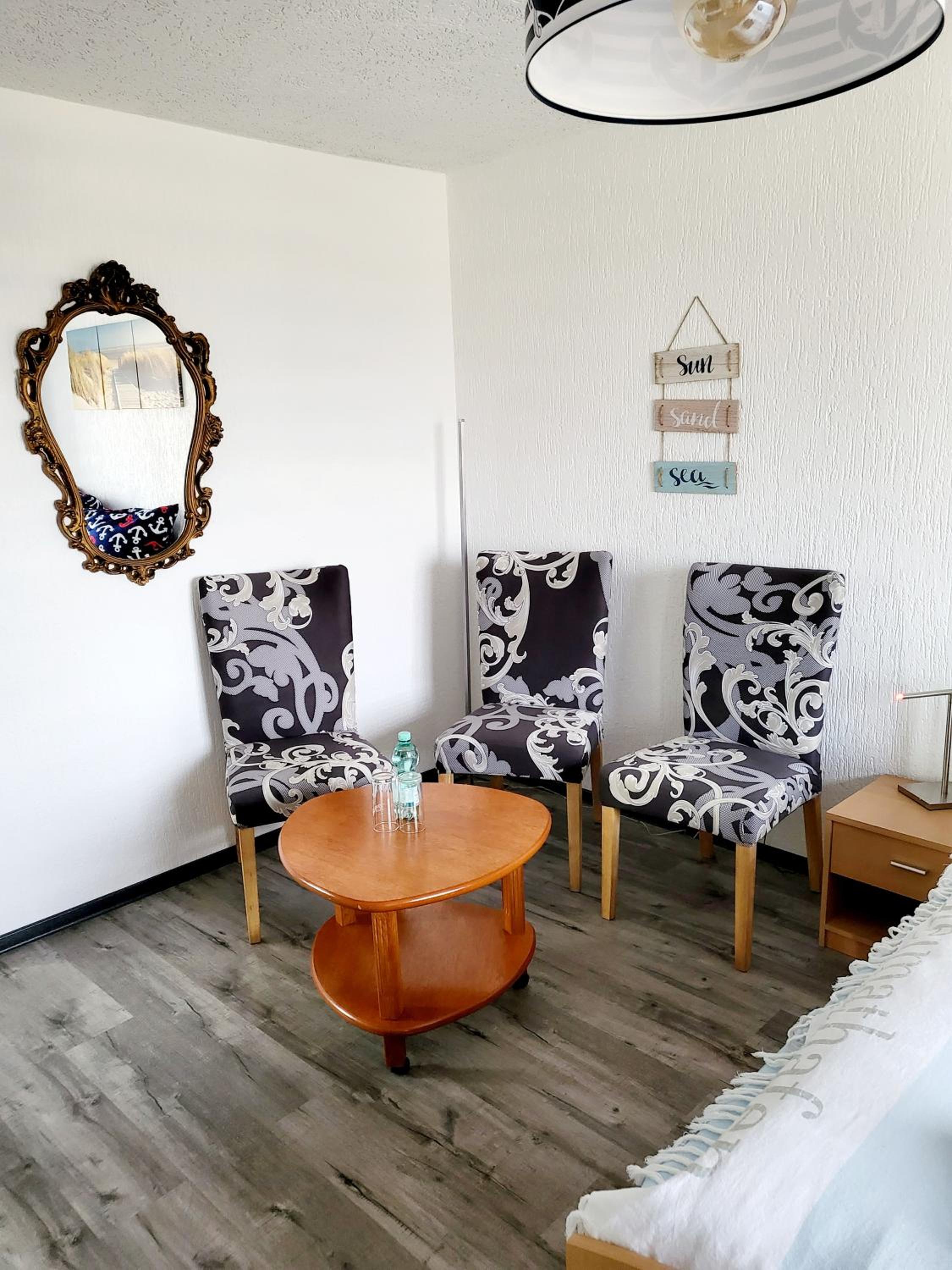 Budget Double Room photo 1