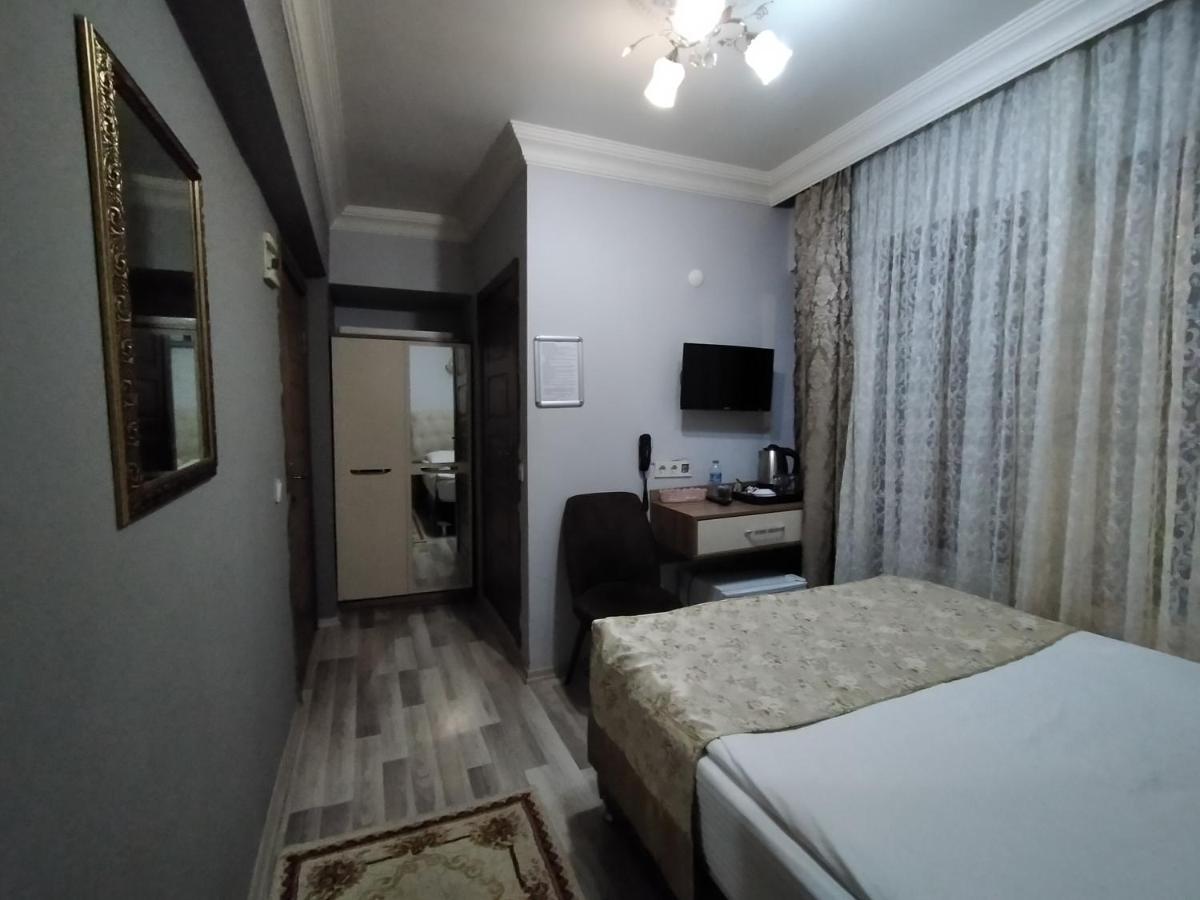 Budget Double Room photo 1