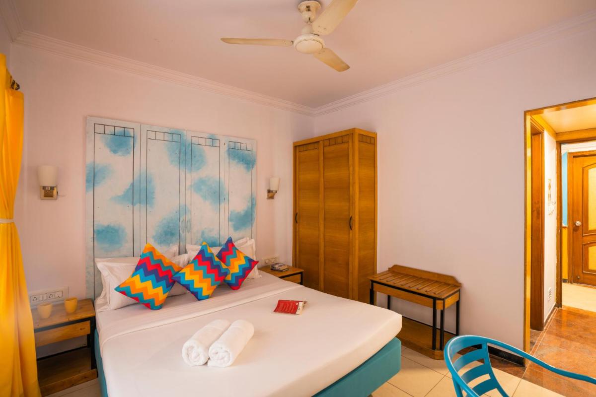 Deluxe Double AC Room with Ensuite Bathroom - Photo 5