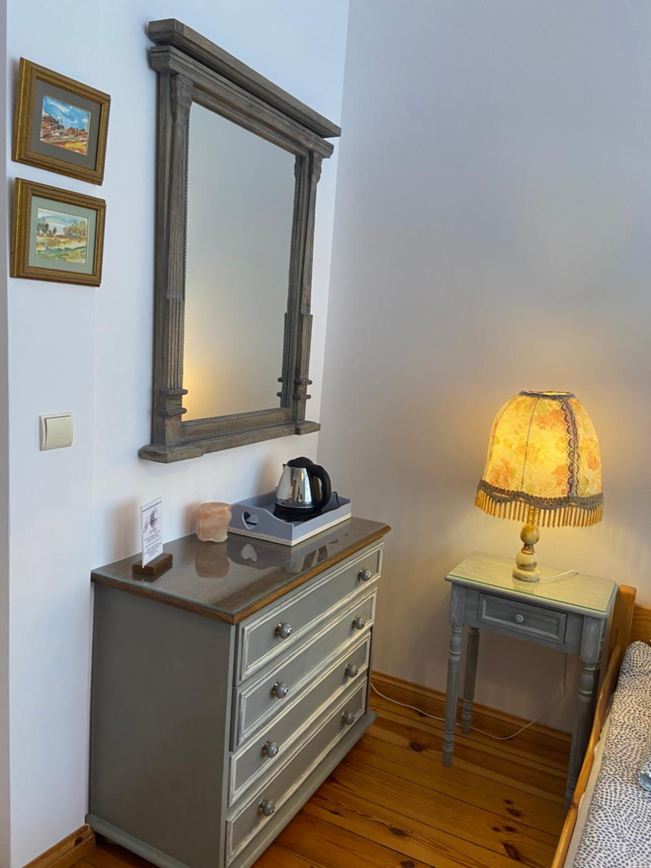 Economy Twin Room photo 1