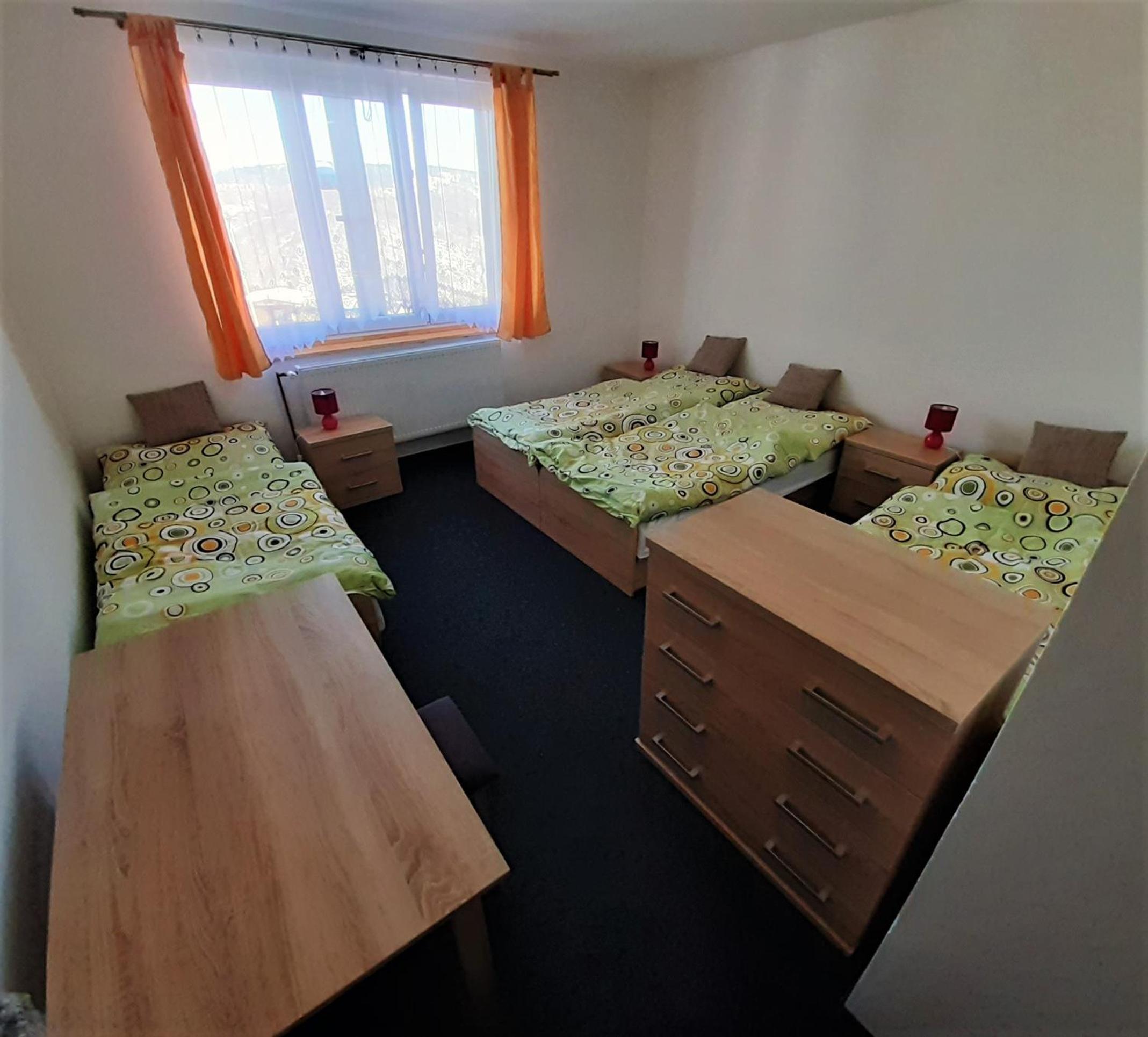 Quadruple Room with Mountain View photo 1