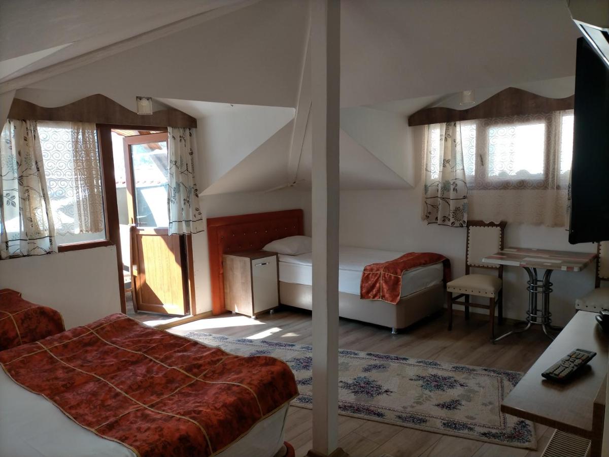 Quadruple Room with Balcony photo 1