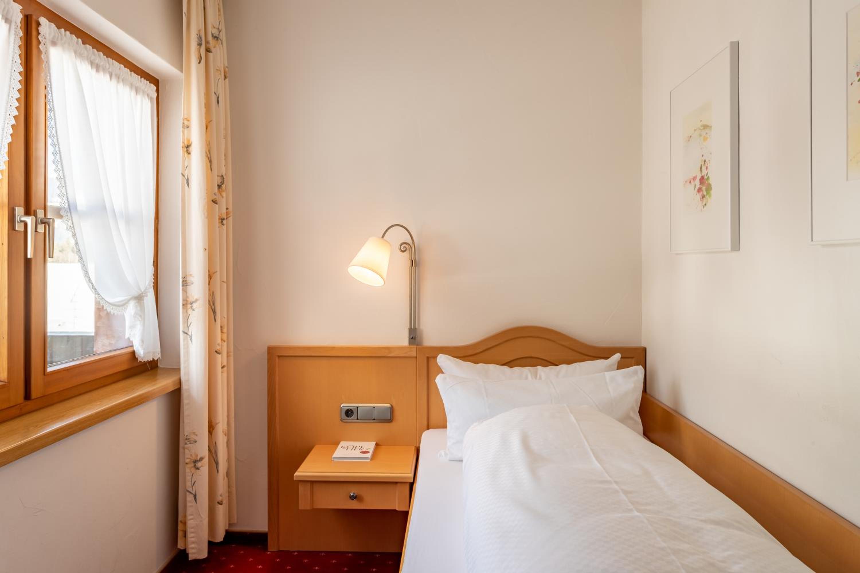Suite - Photo 4