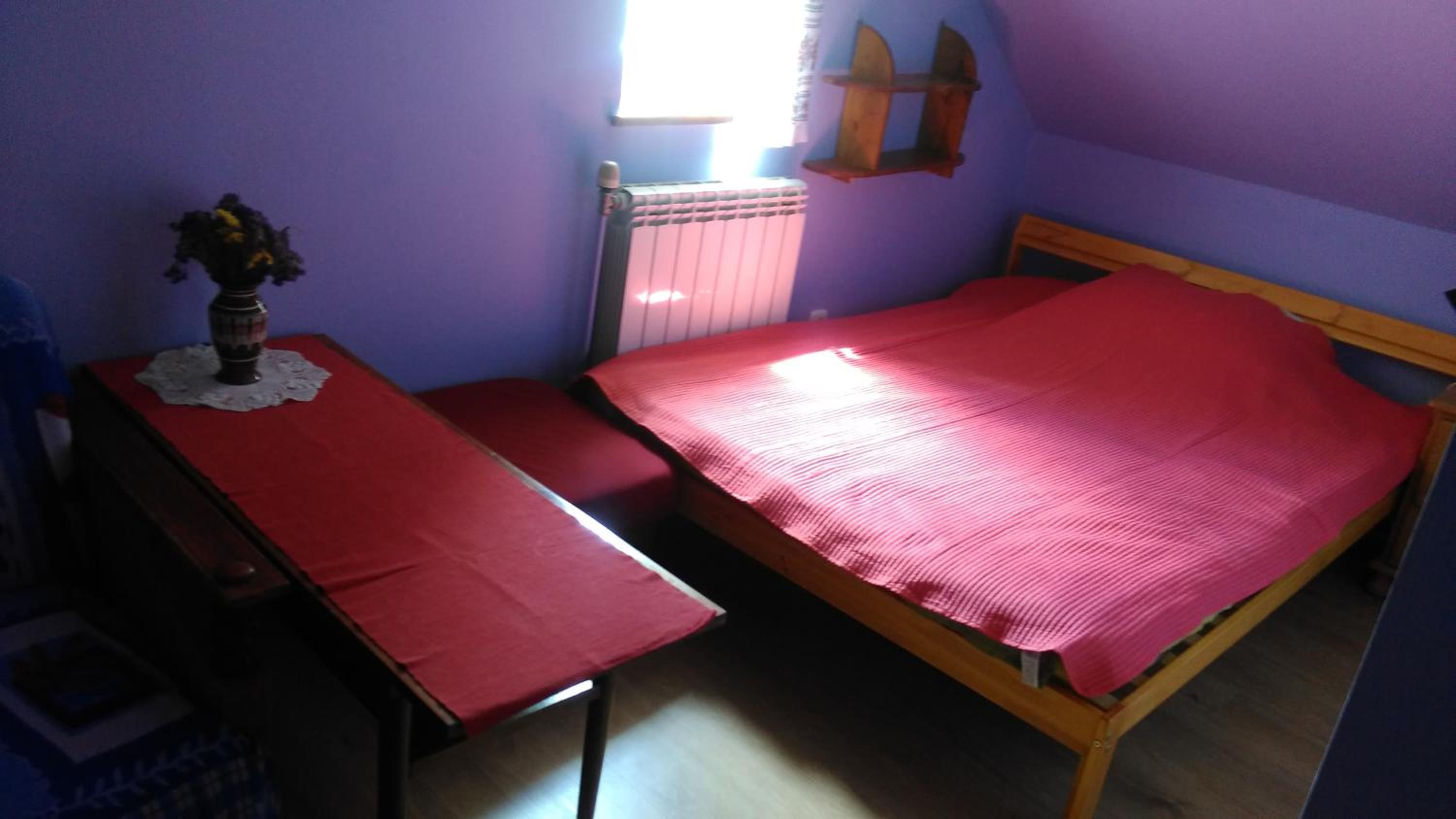 Small Double Room - Photo 3