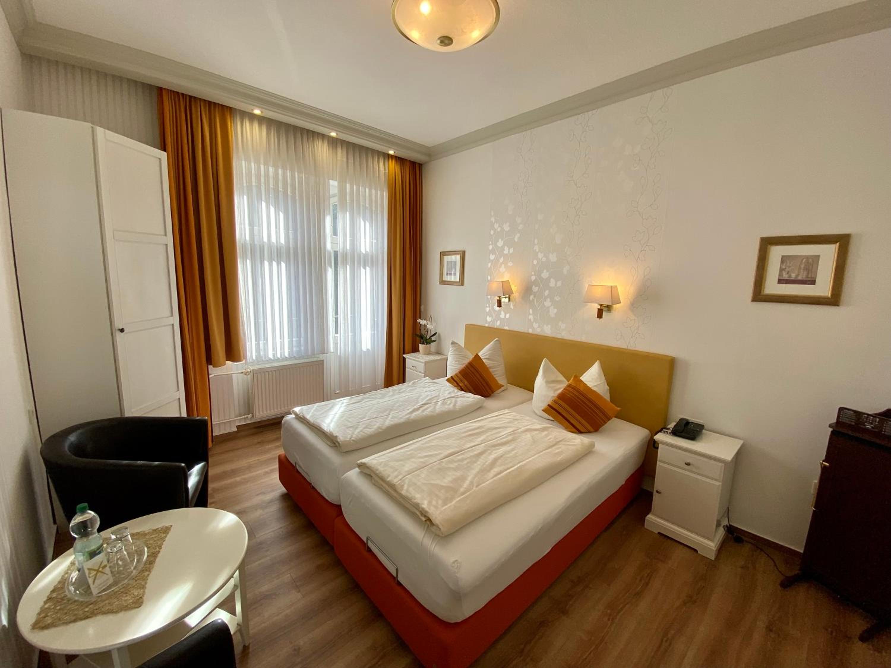 Comfort Double Room with Balcony photo 3