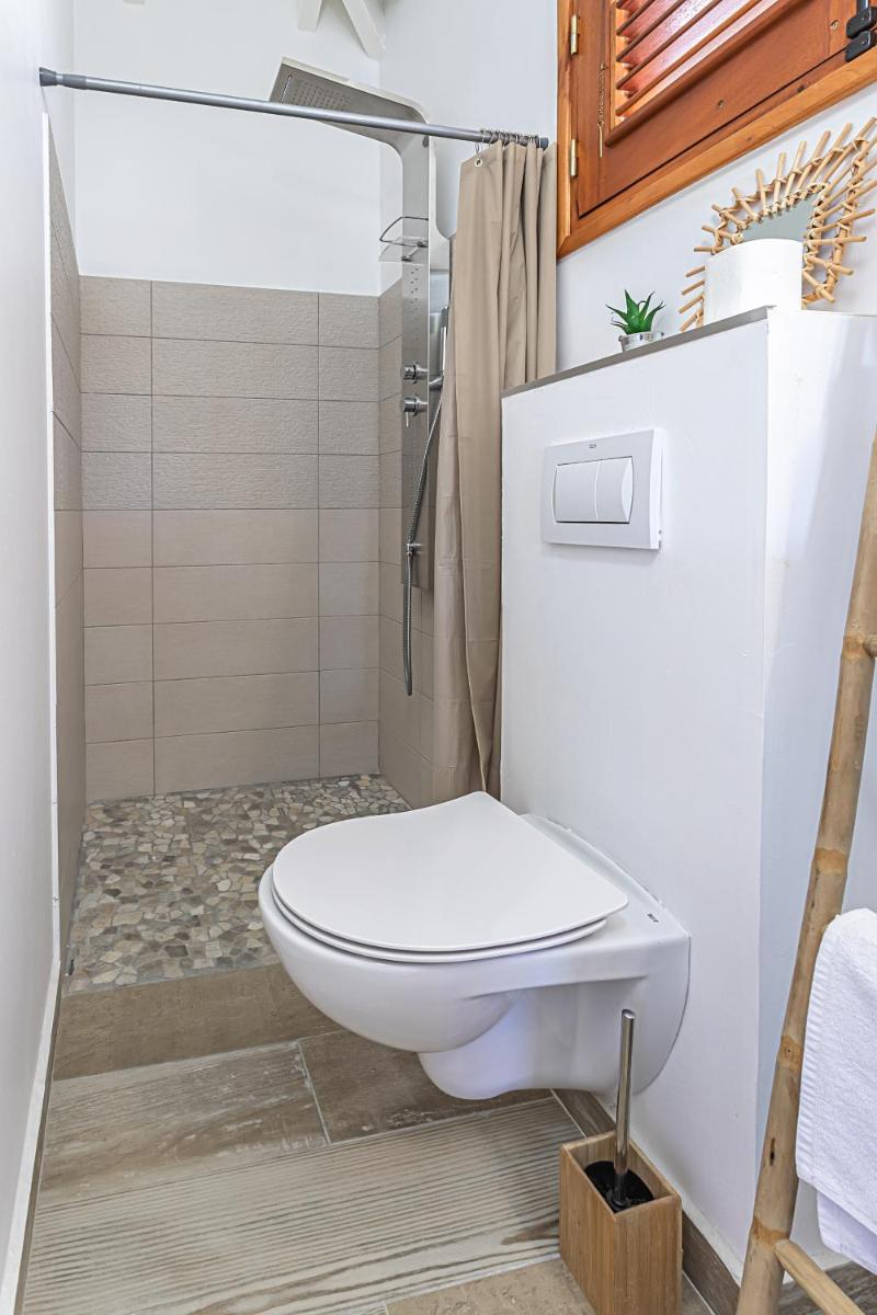 One-Bedroom House photo 3