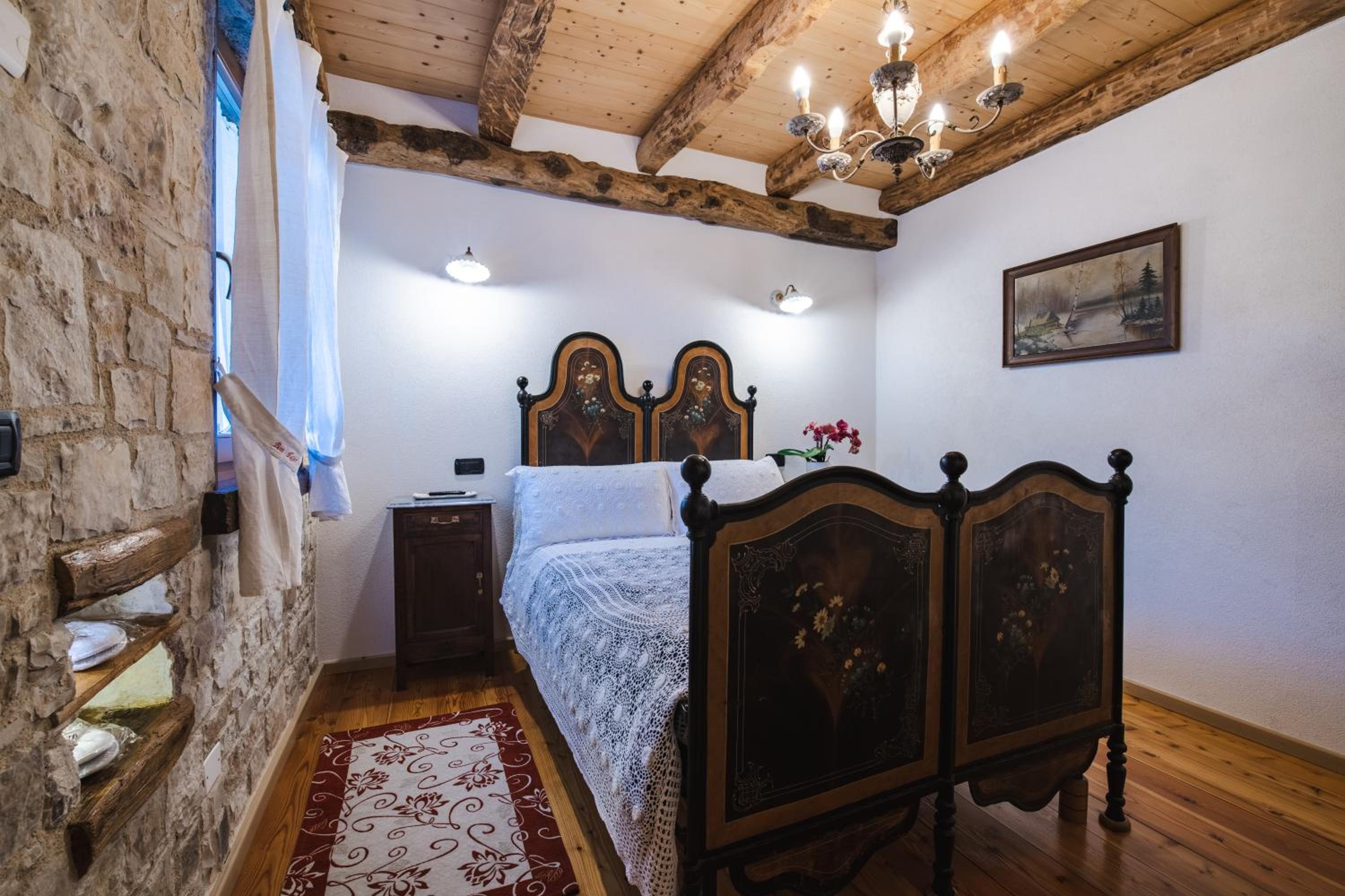 Small Double Room photo 1