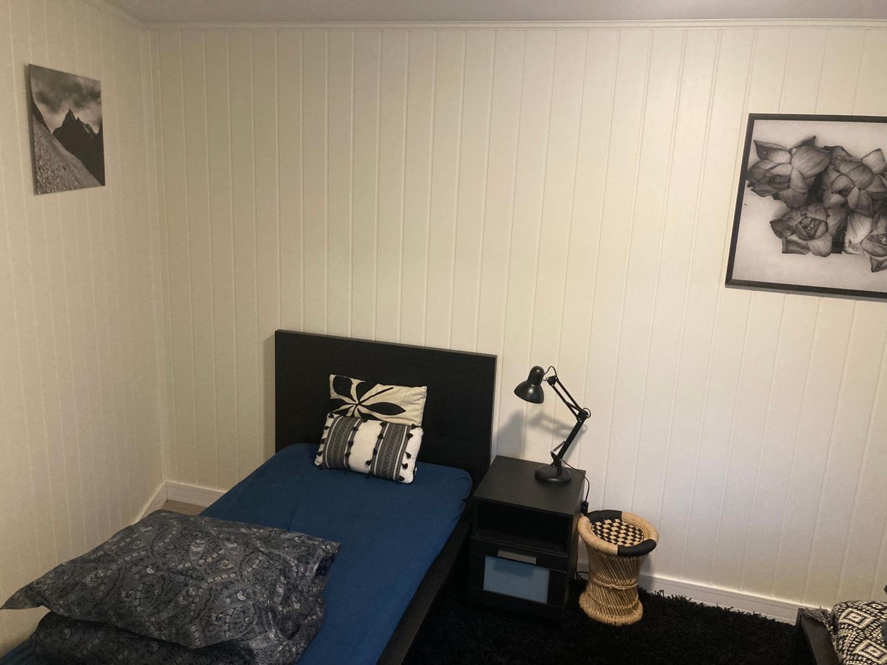Three-Bedroom Apartment - Photo 7