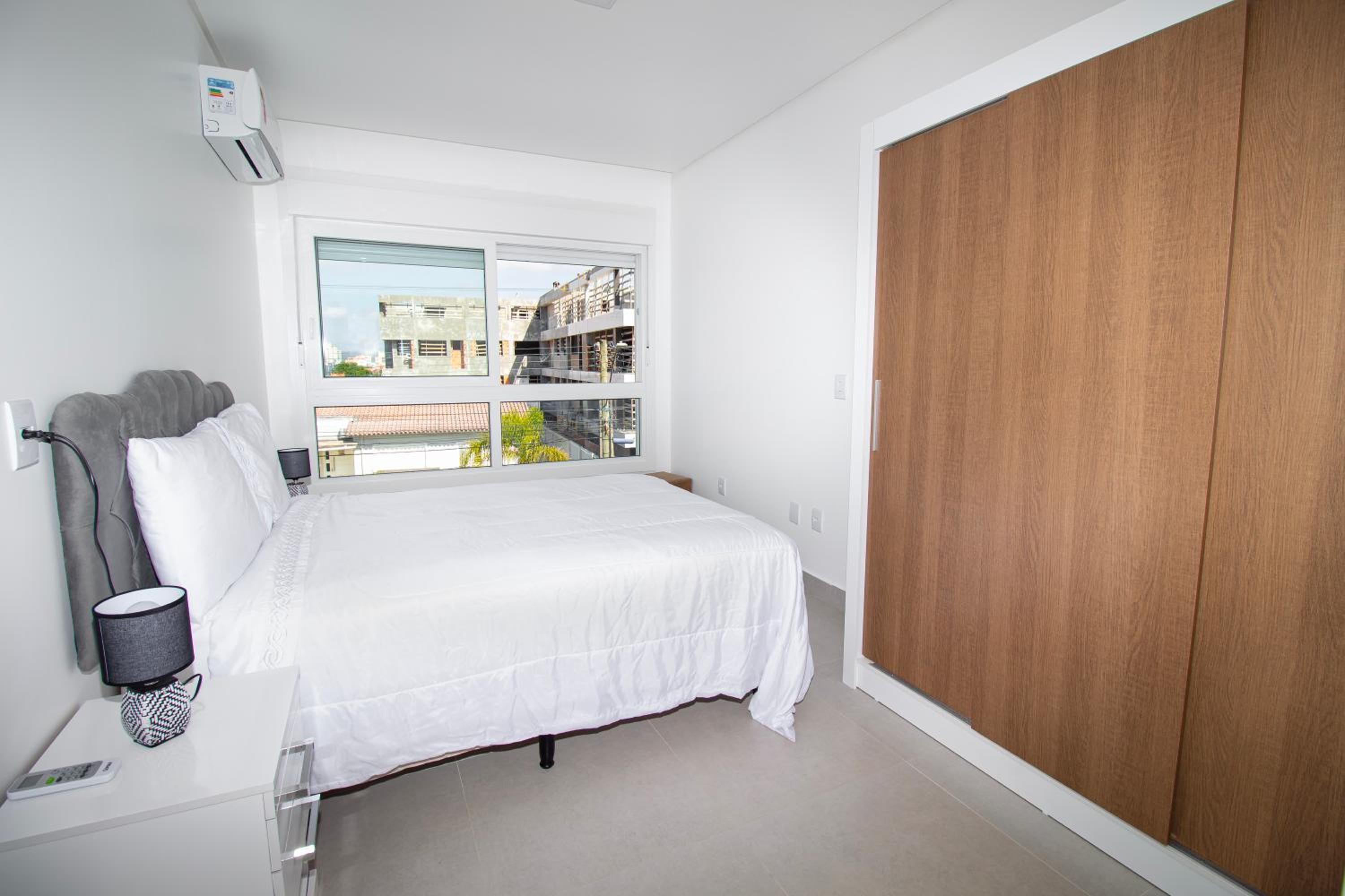 Three-Bedroom Apartment - Photo 37