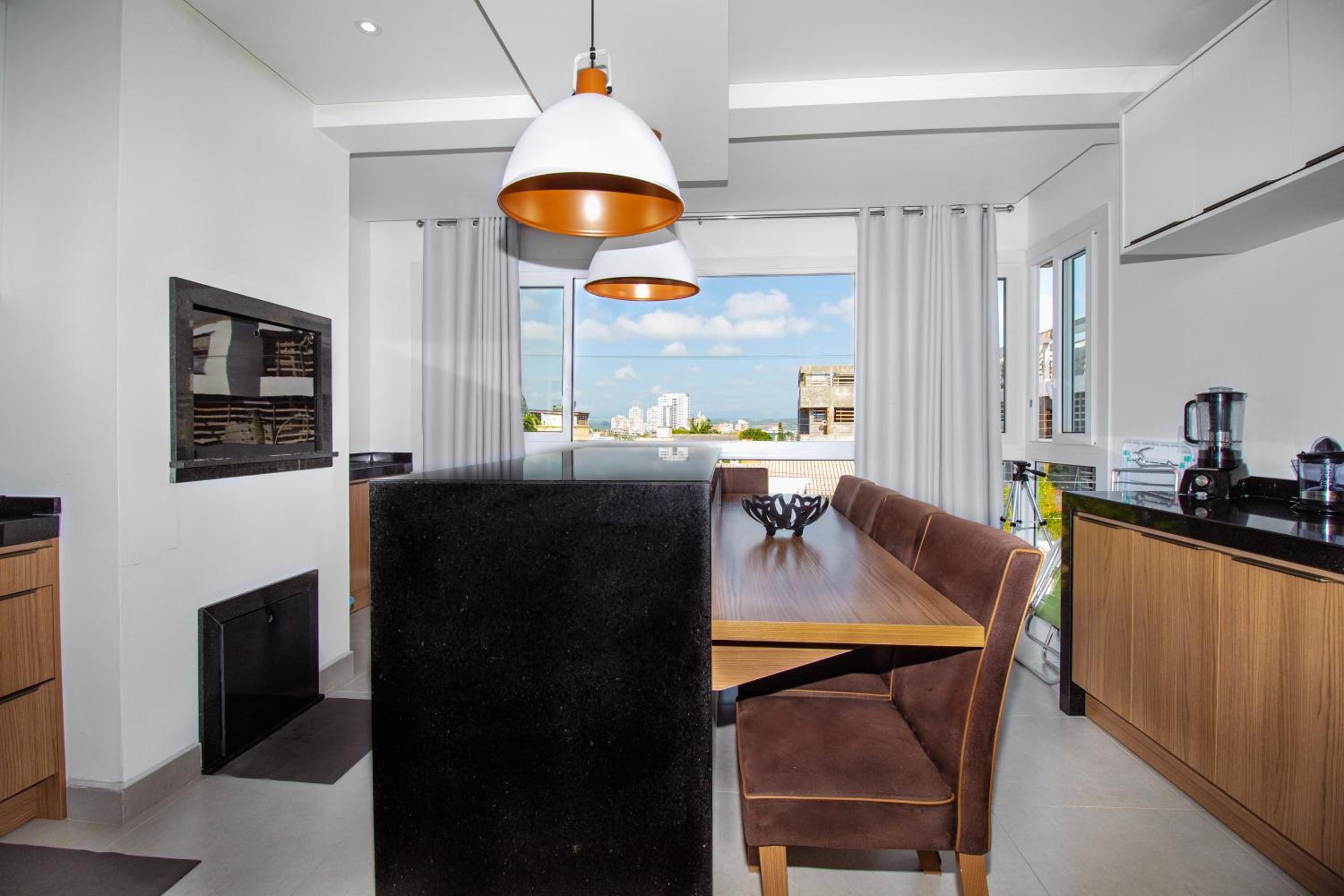 Three-Bedroom Apartment - Photo 27