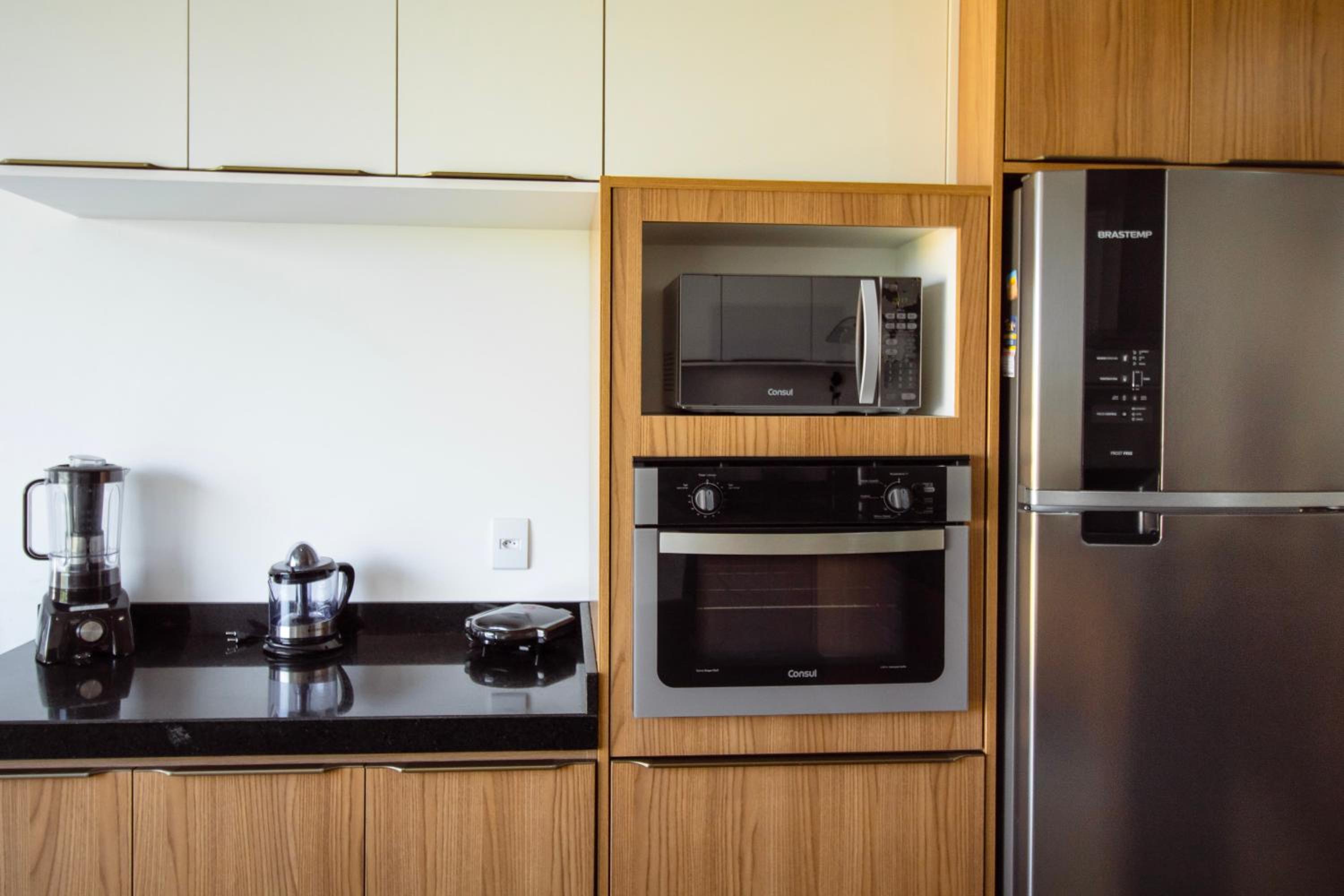 Three-Bedroom Apartment - Photo 25