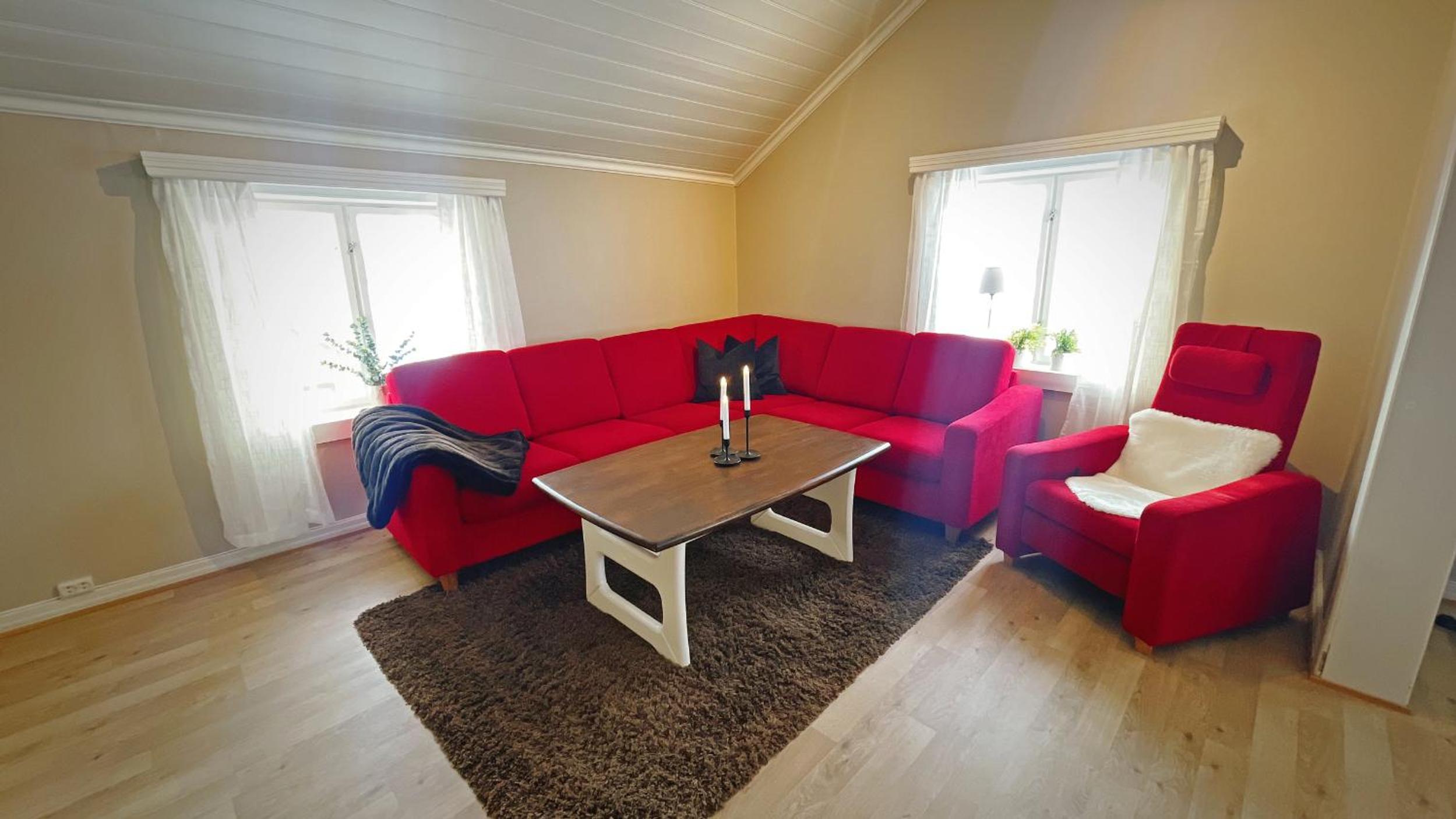 Three-Bedroom Apartment - Photo 2