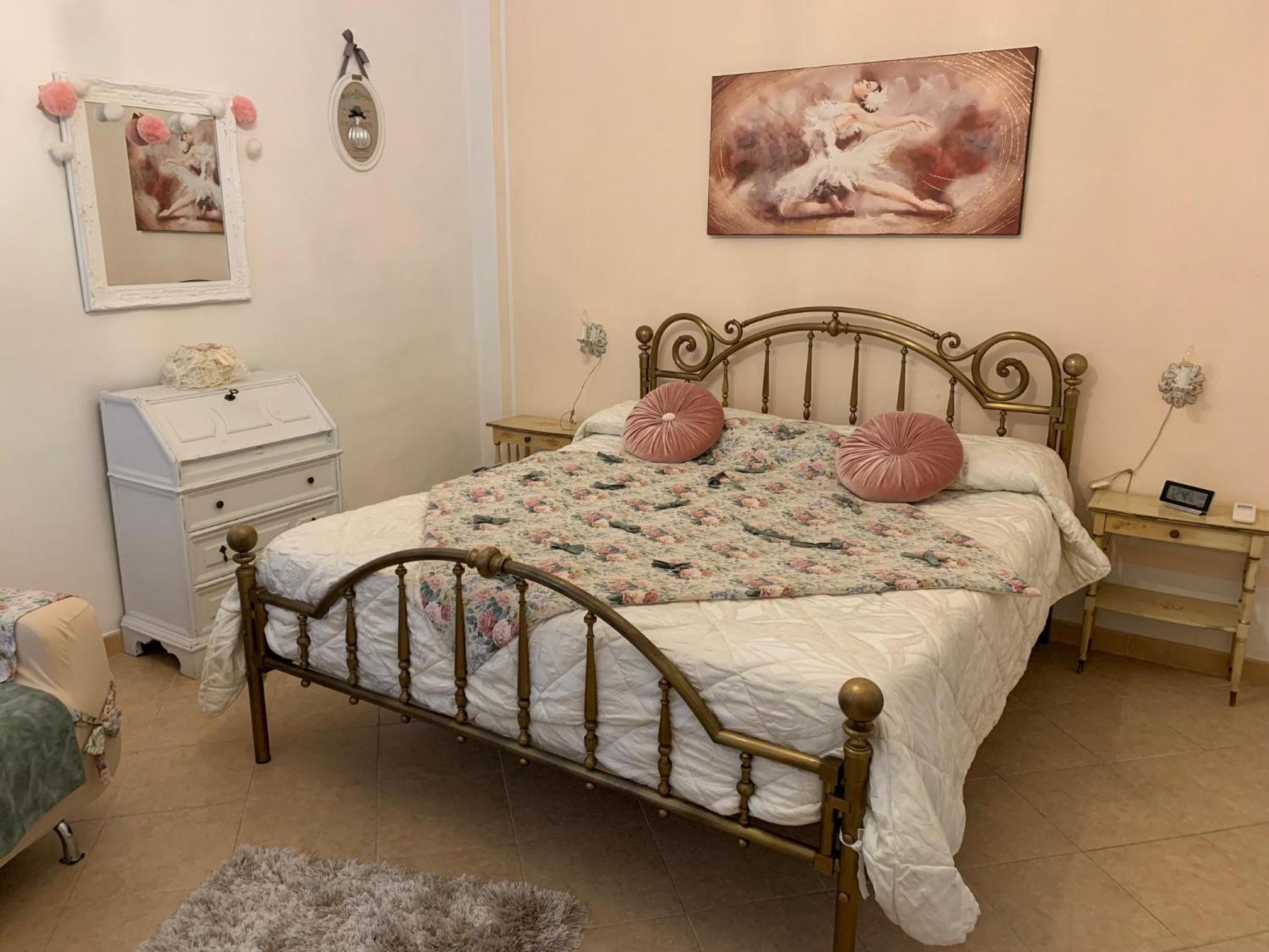 Apartment - Photo 1