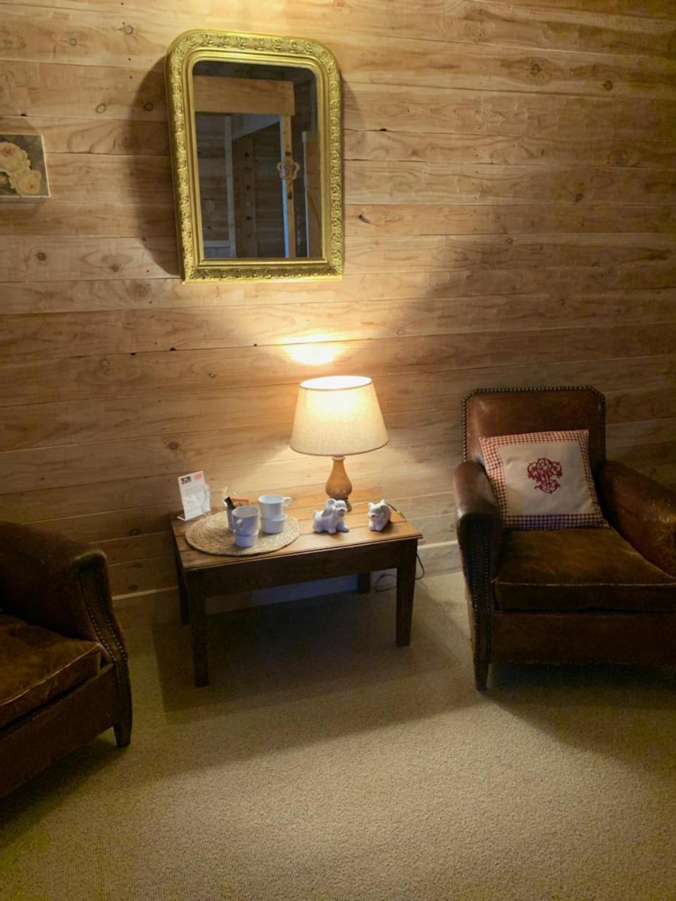 Double Room with Private Bathroom photo 1