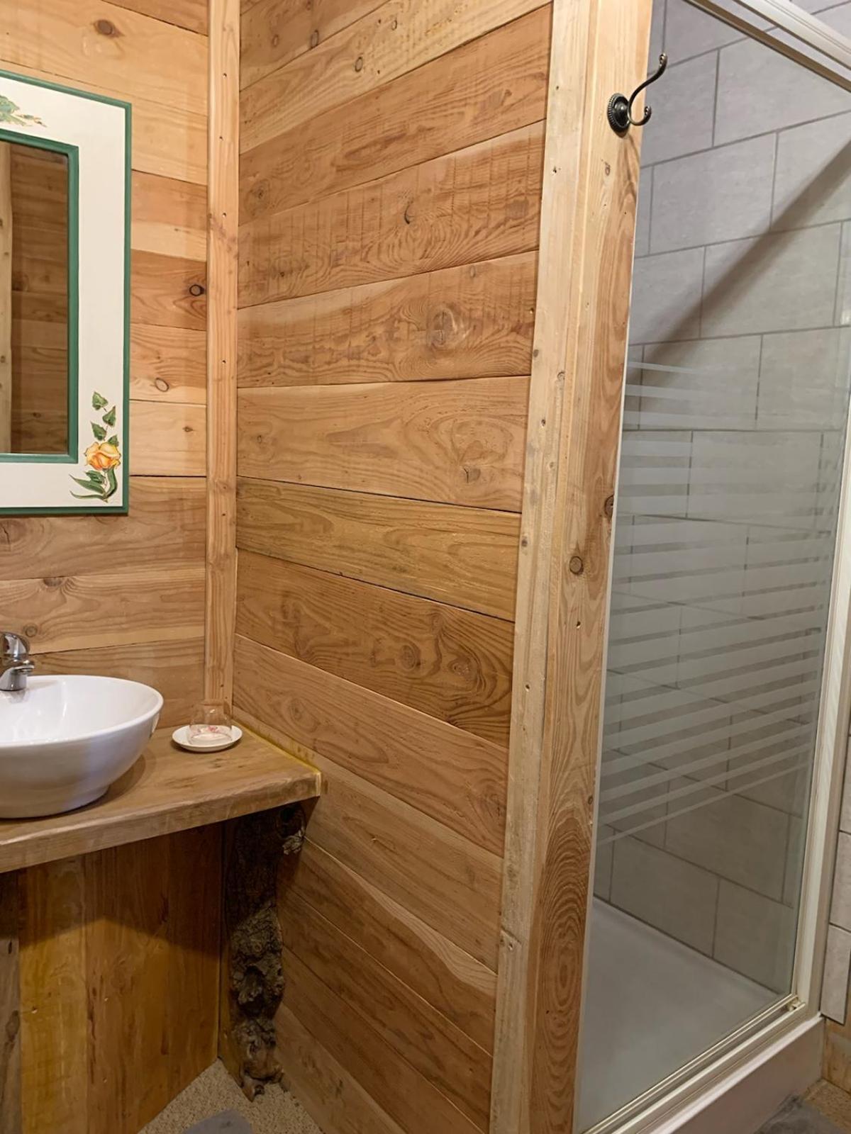 Double Room with Private Bathroom photo 3