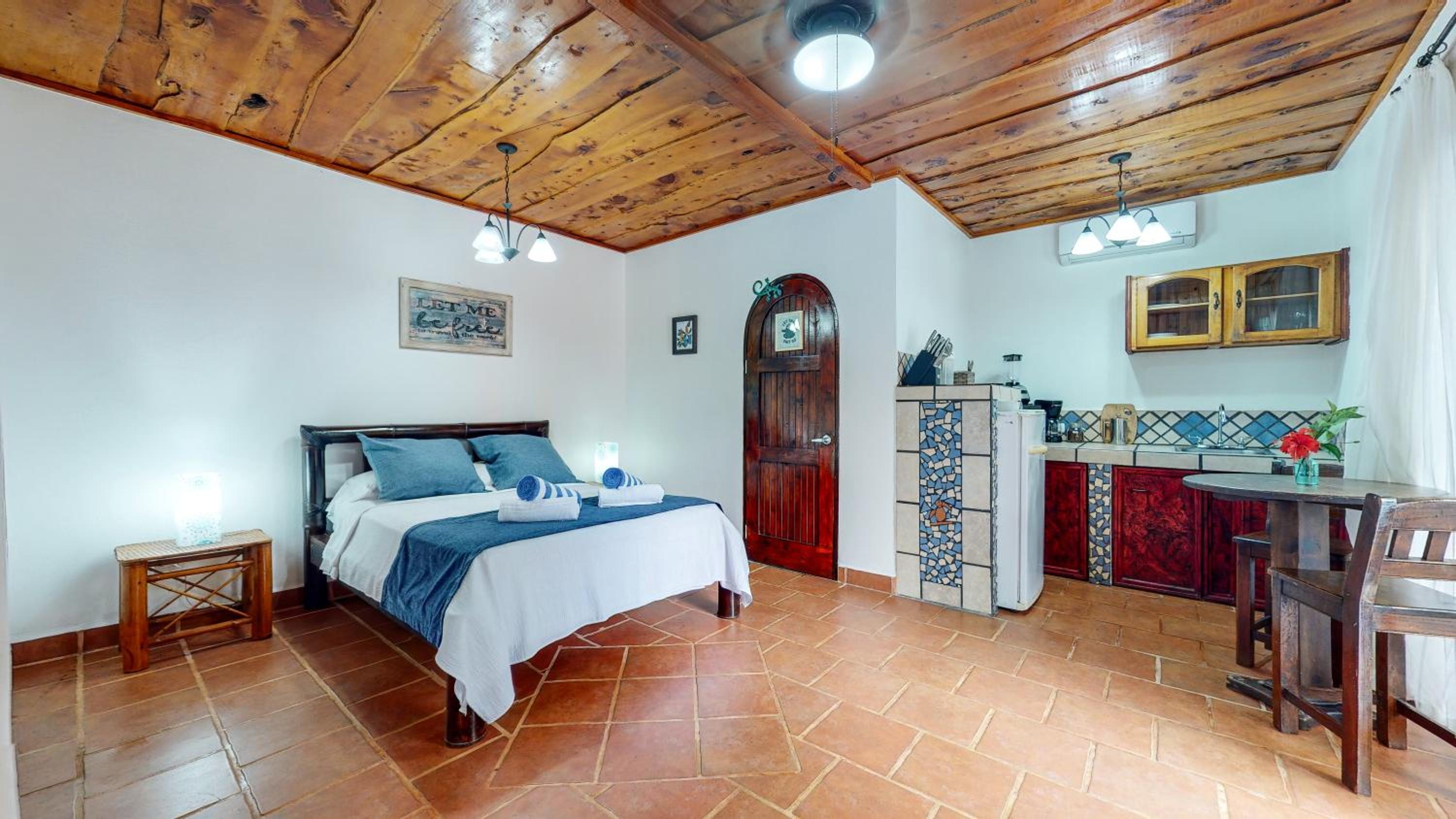 One-Bedroom Villa photo 1