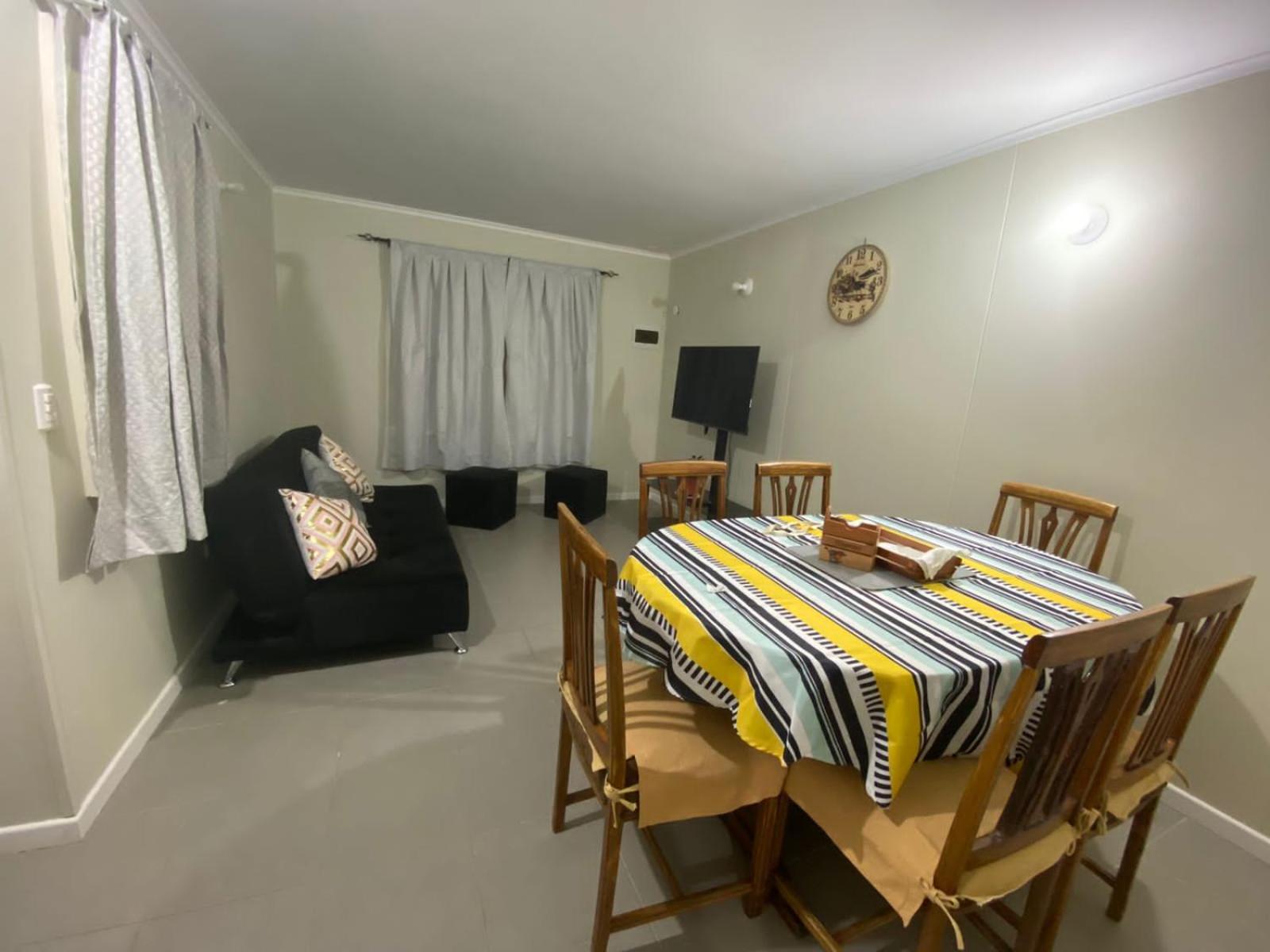 Three-Bedroom House photo 3