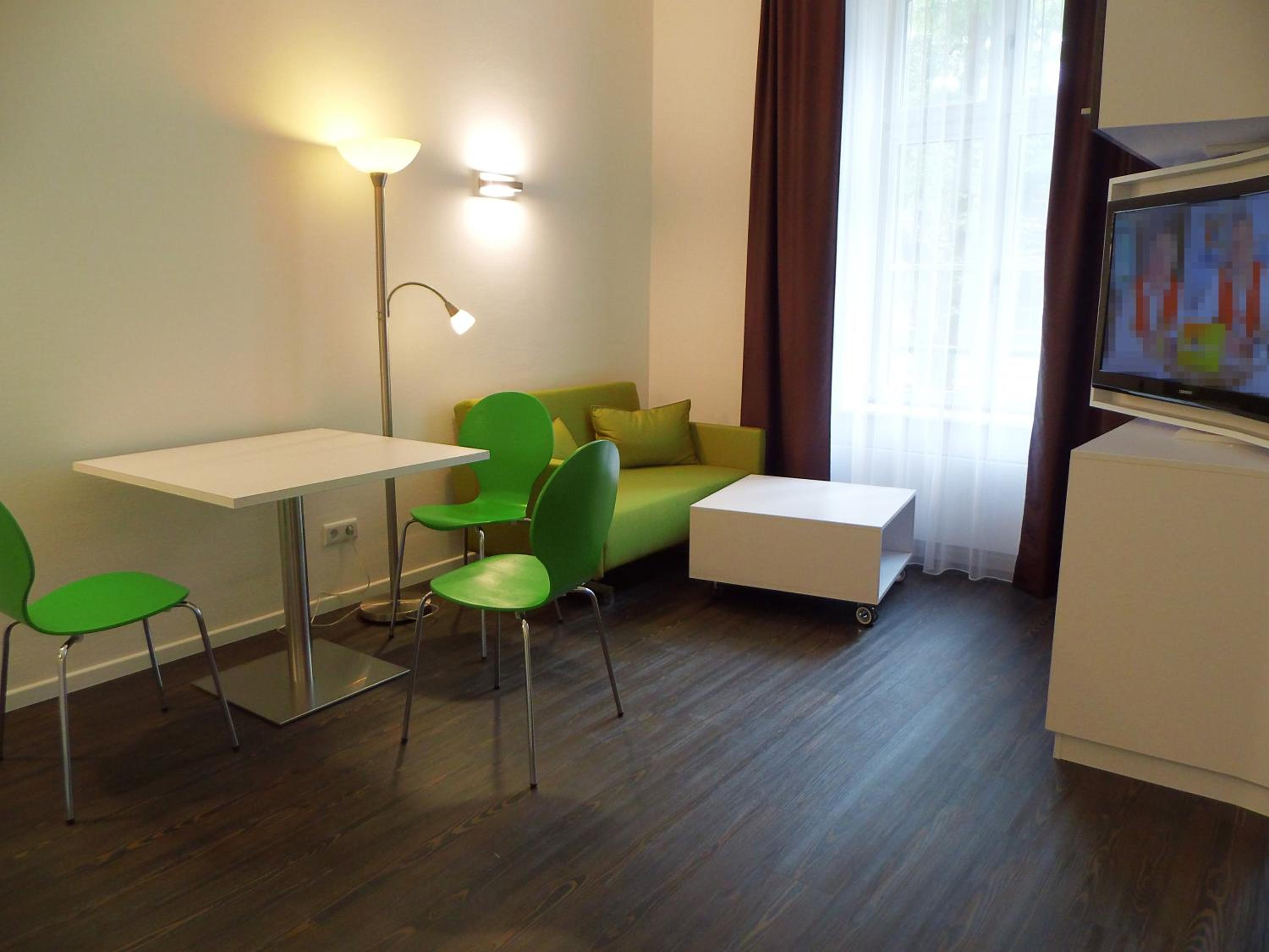 Business Single Room