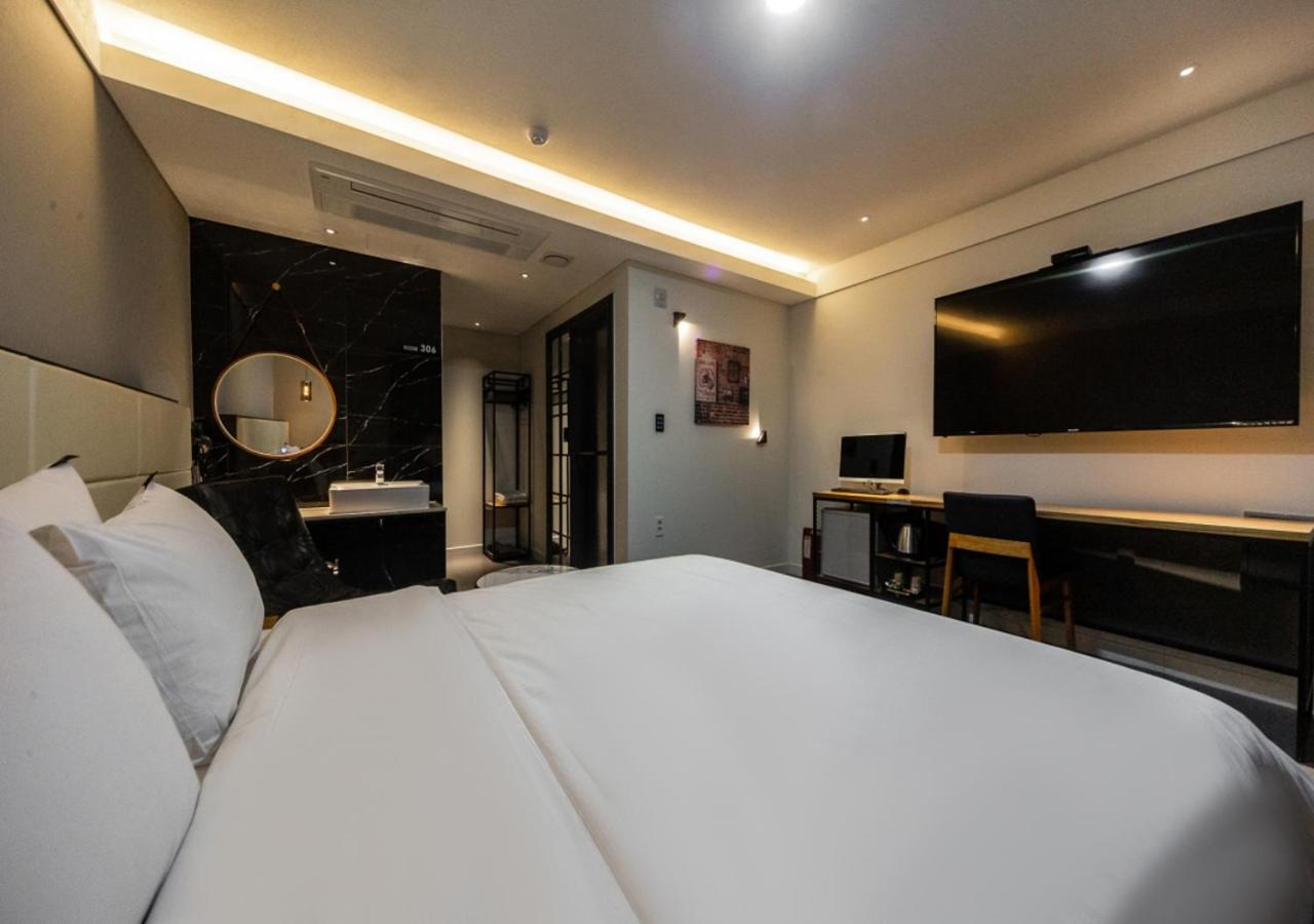 Double Room with Spa Bath