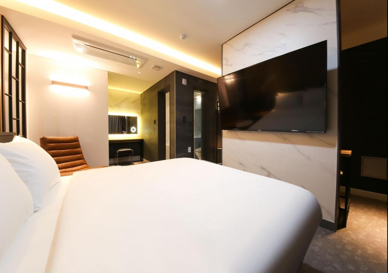 Double Room with Spa Bath