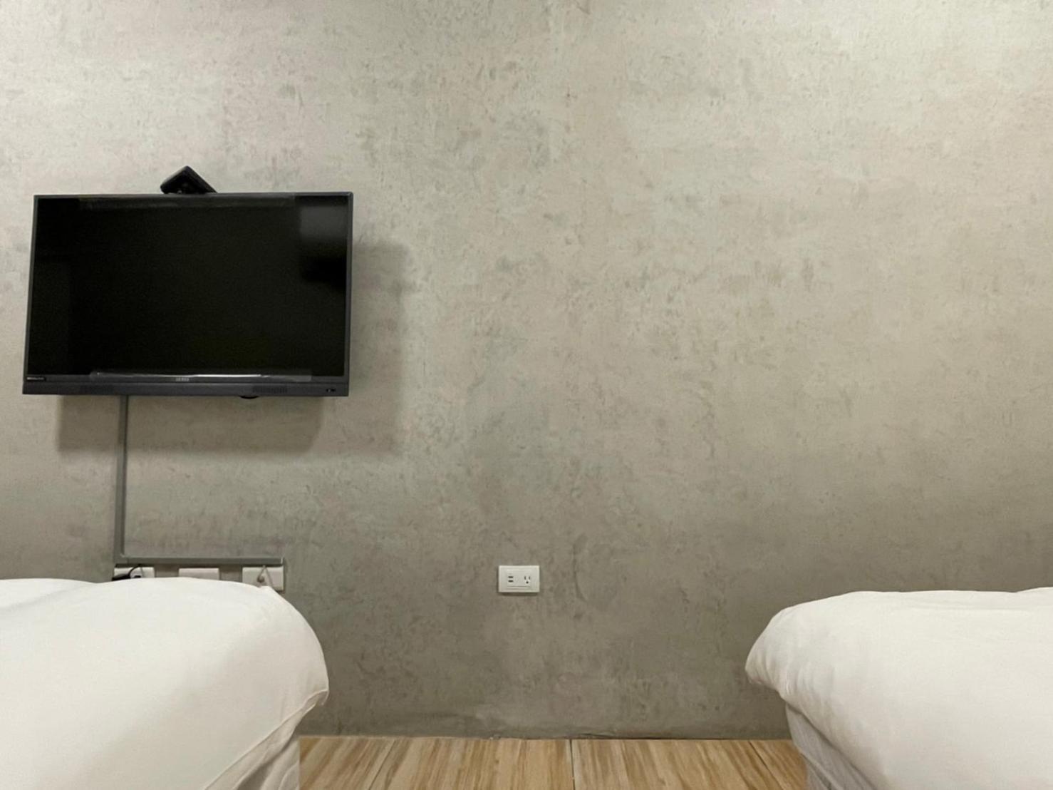 Double or Twin Room photo 2