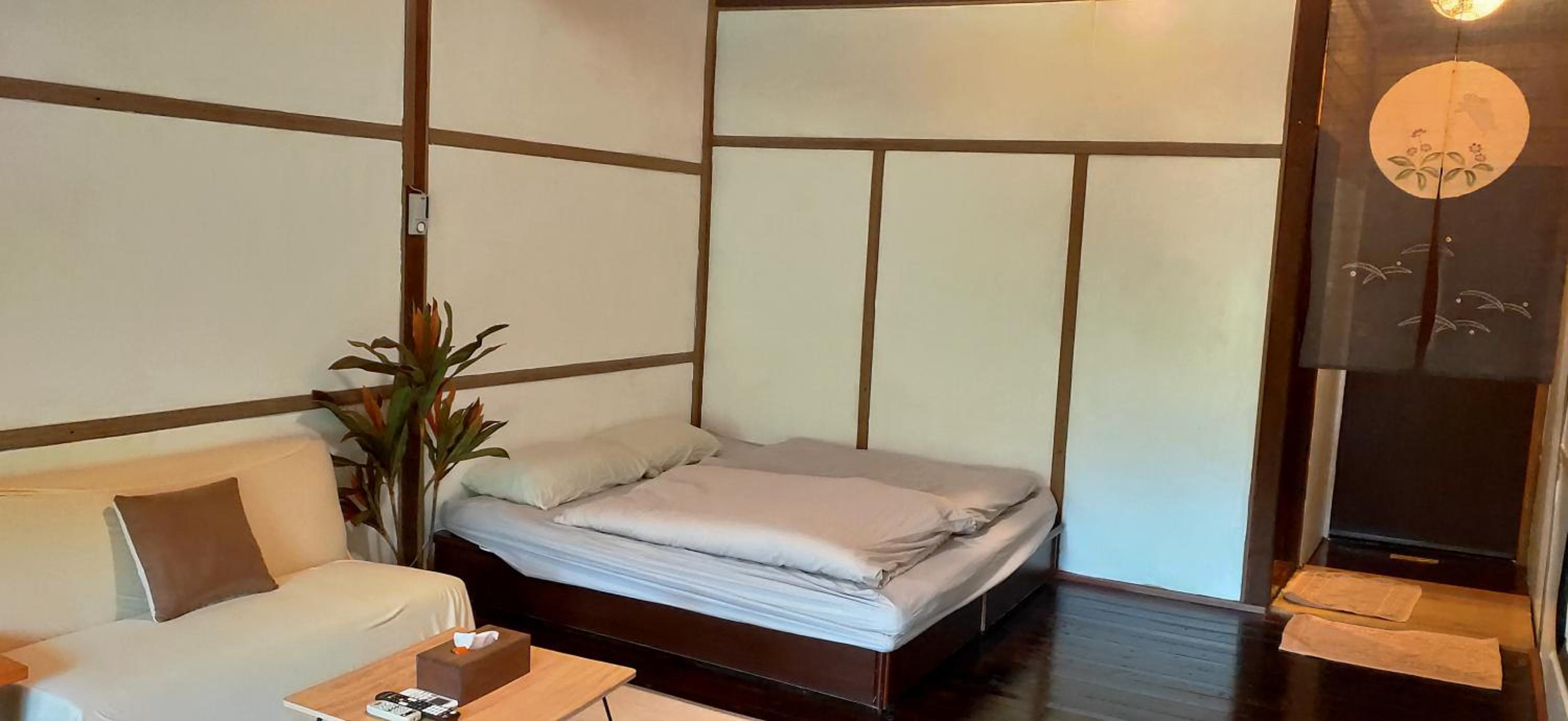 Queen Room