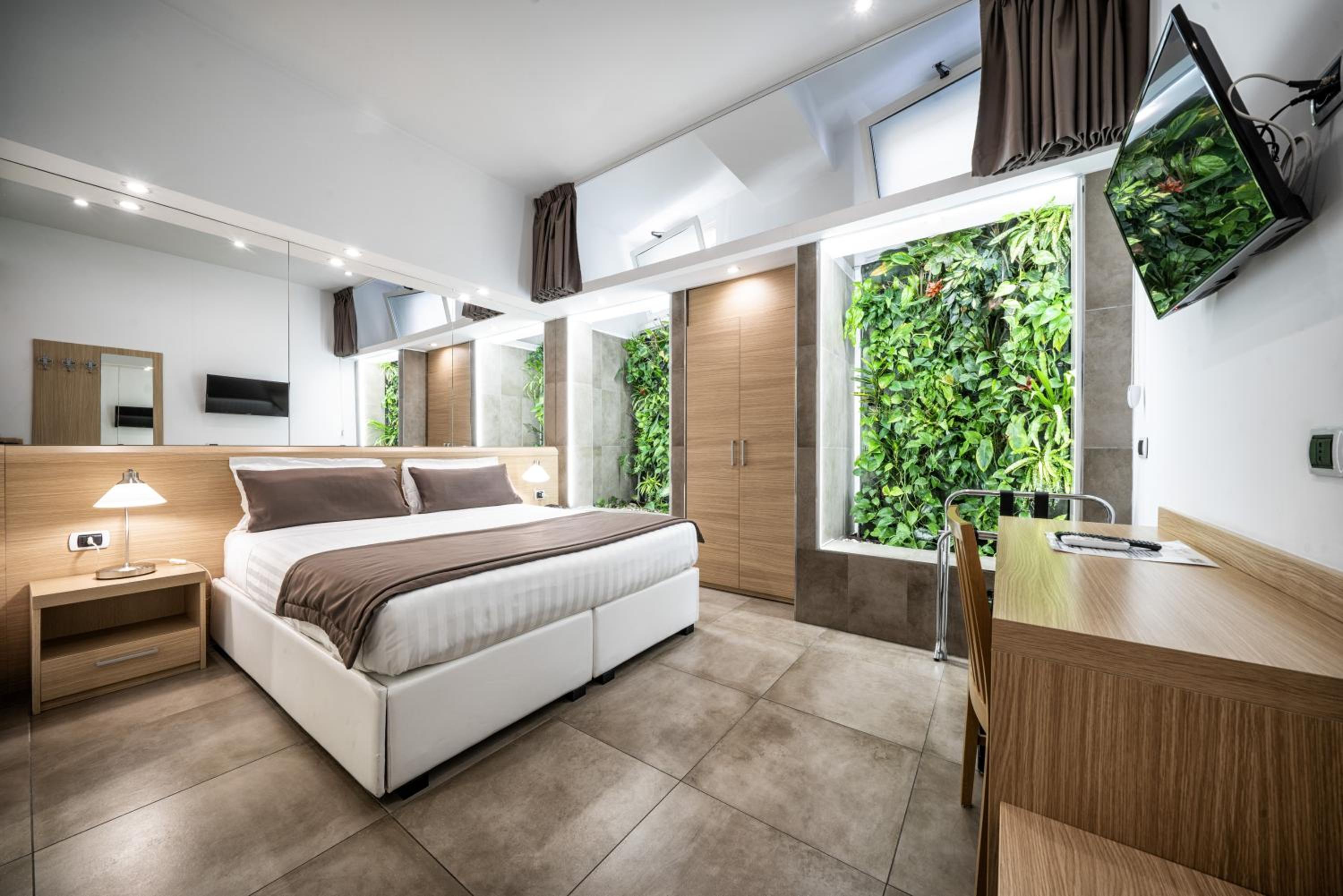 Superior Double or Twin Room photo 1
