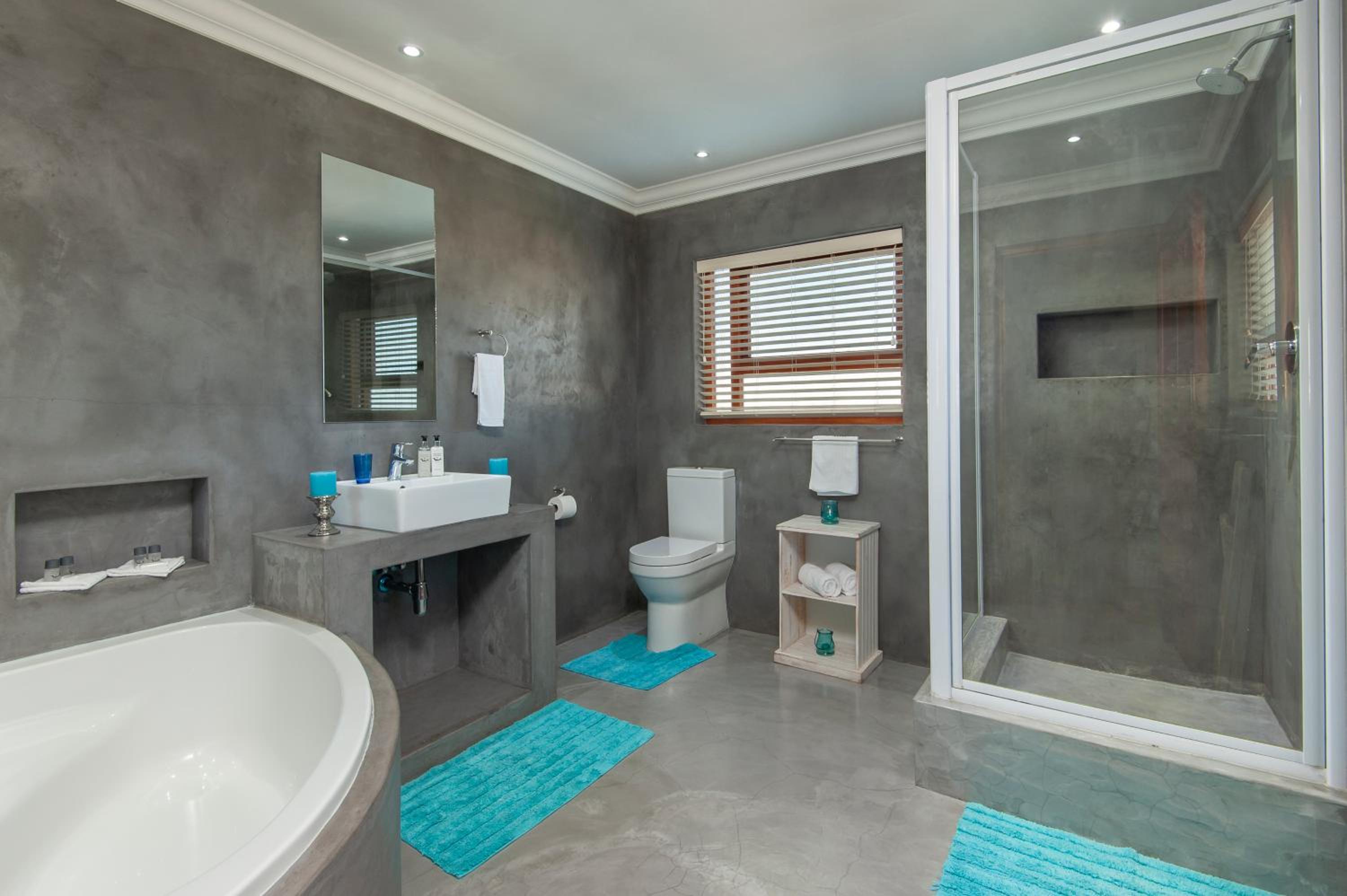 Comfort King Room photo 2