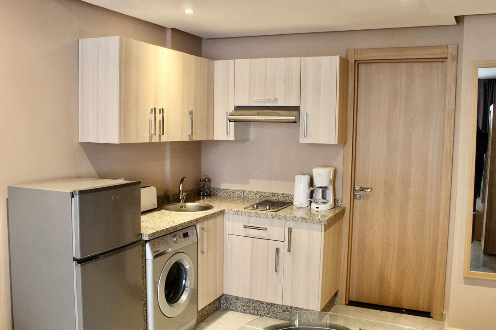 Suite with Terrace - Photo 13