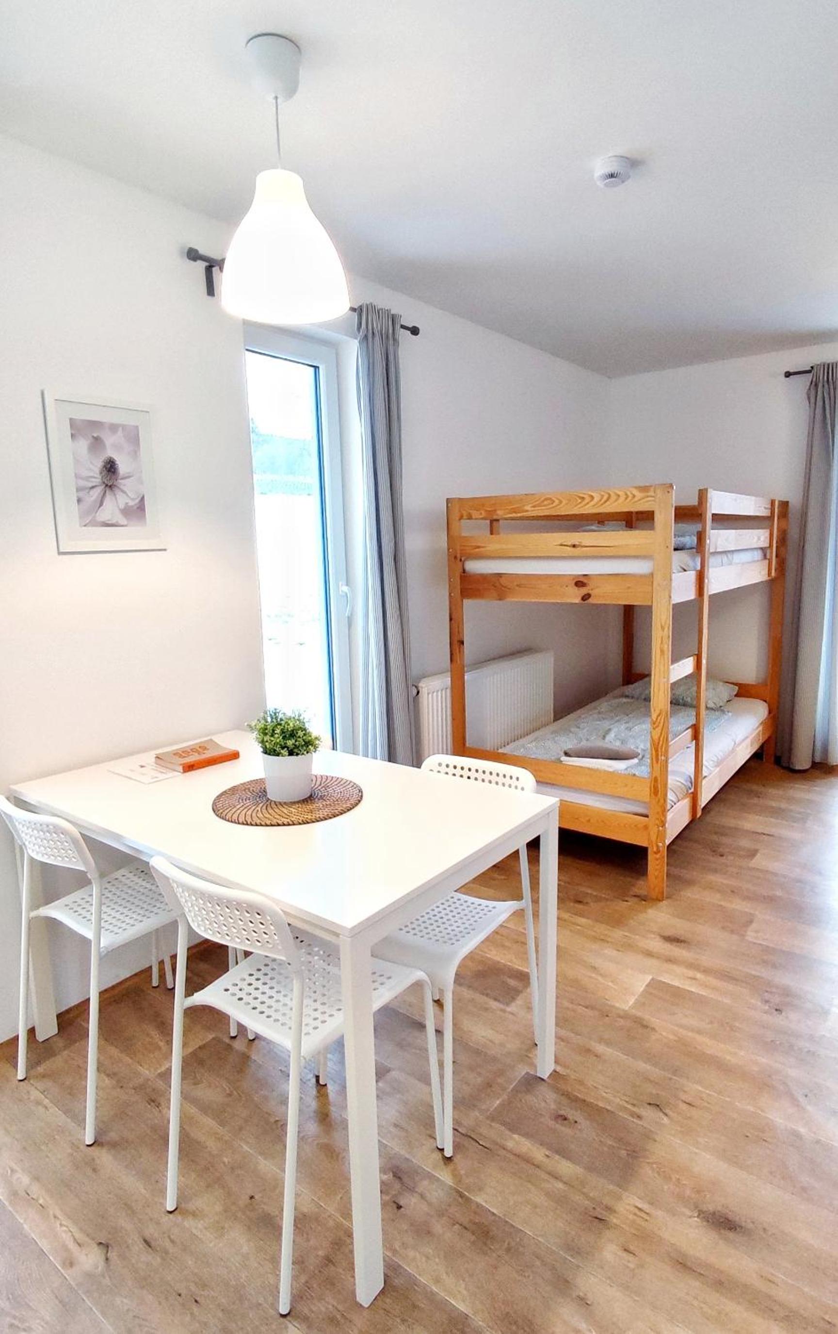 Apartment photo 3