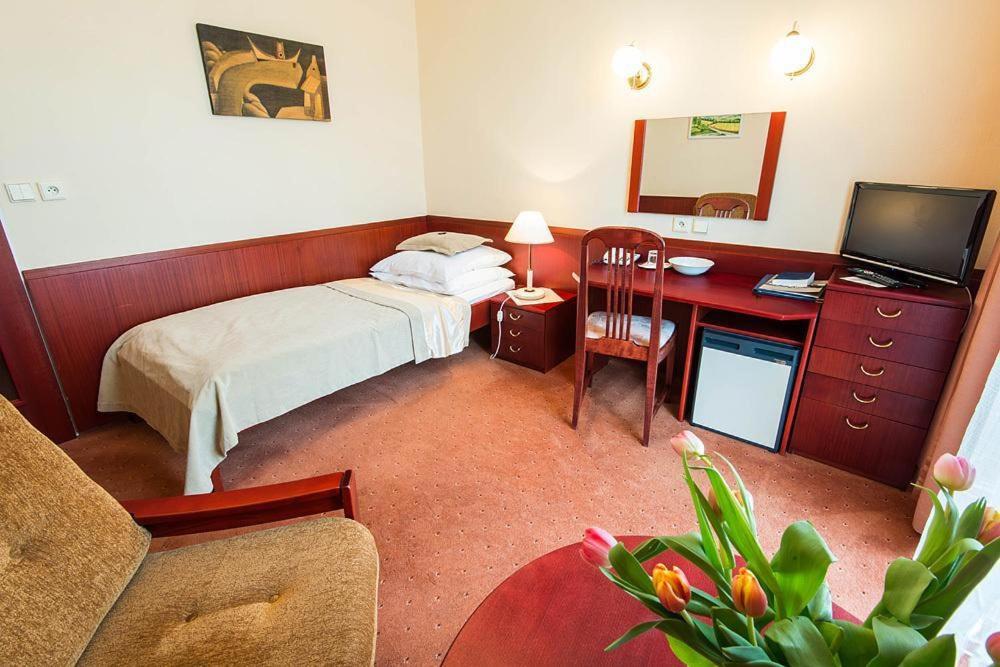 Comfort Single Room