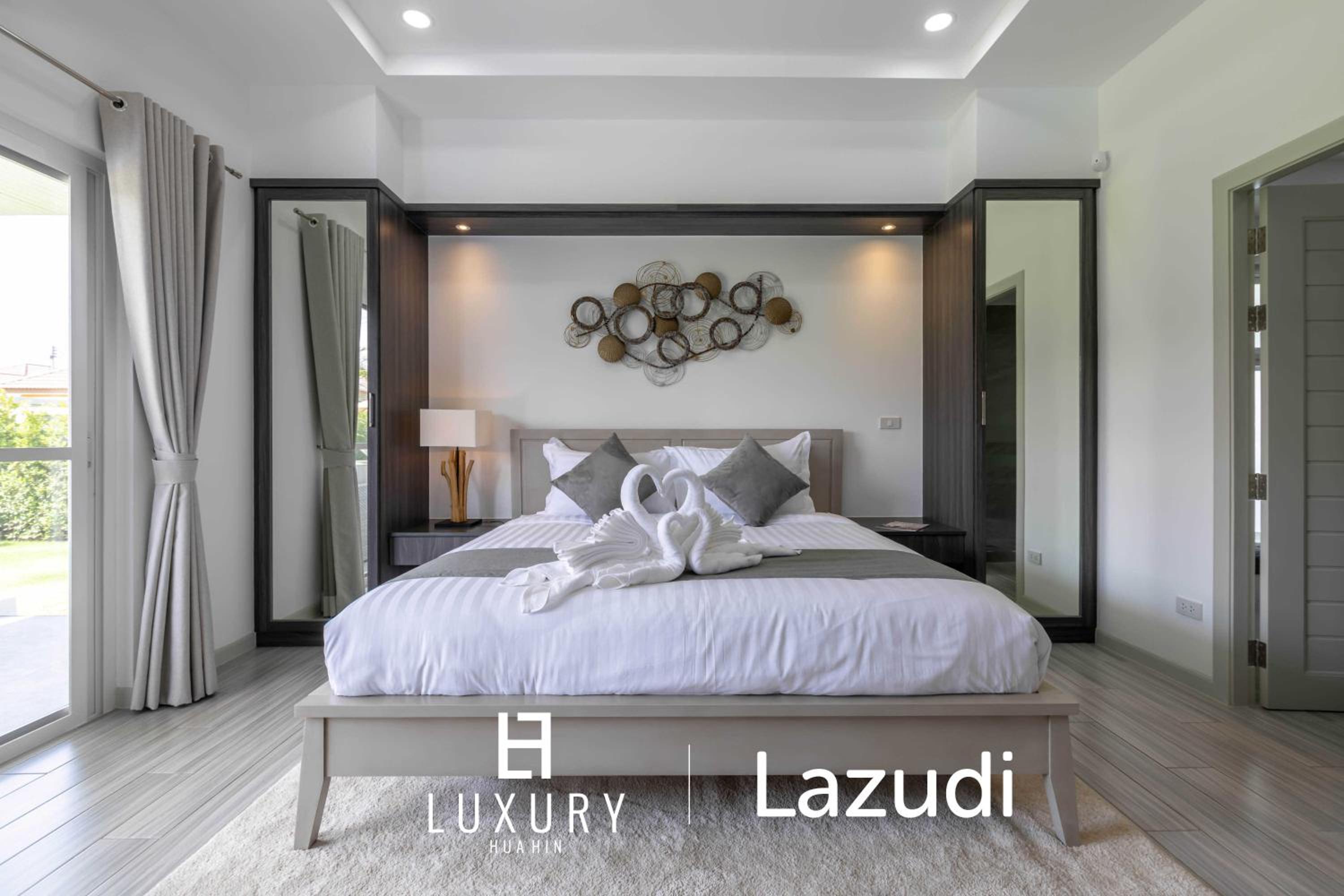 Three-Bedroom Villa - Photo 1