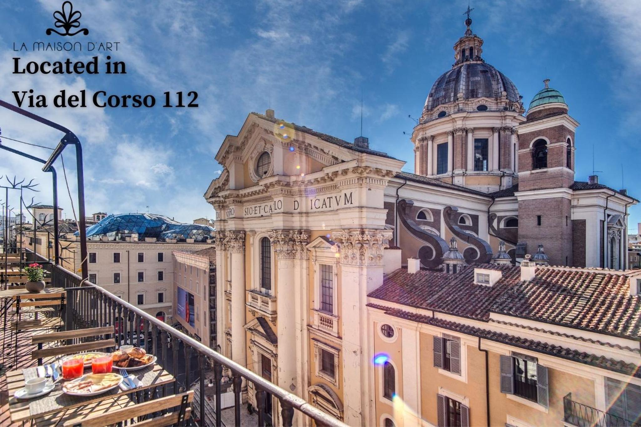 Double Room with Balcony - Annex building Via del Corso 112 photo 2